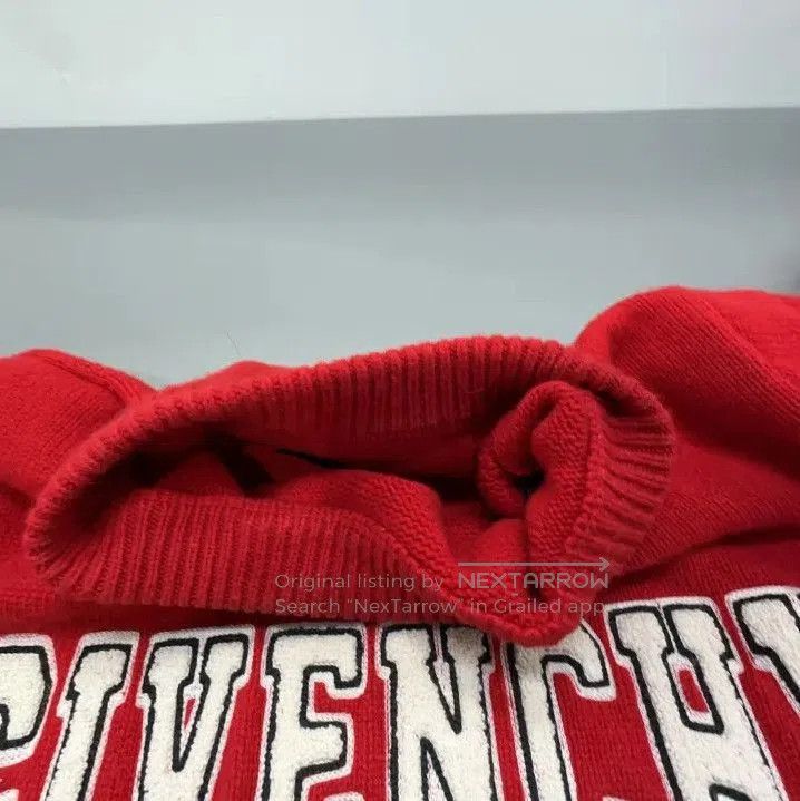 Givenchy Givenchy FW22 Logo Embroidery Crewneck Sweater. Size US S / EU 44-46 / 1 - 5 Thumbnail