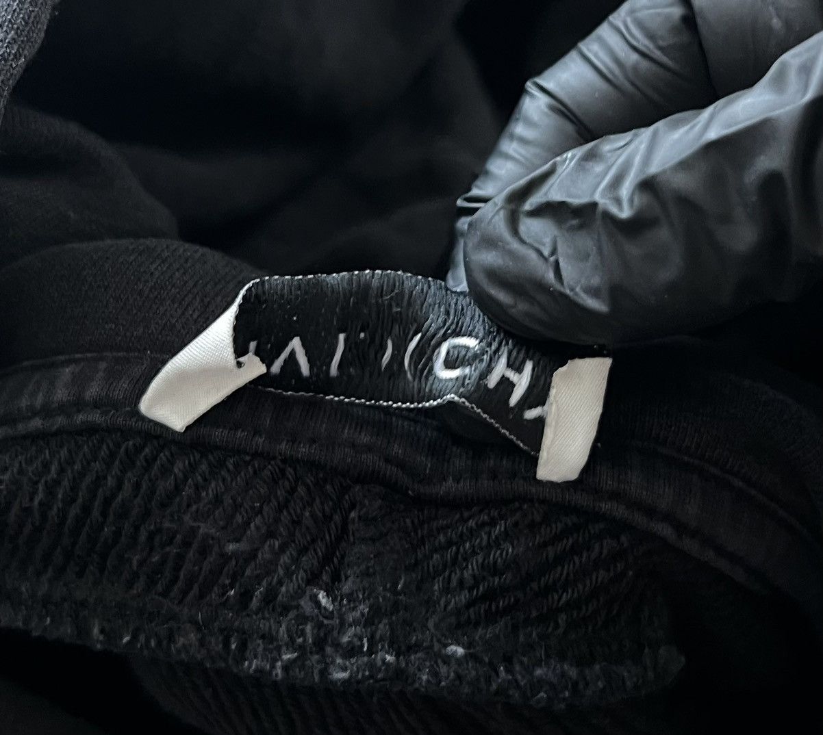 Givenchy GIVENCHY Reflective Faded Back Logo Hooded Sweatshirt Size US L / EU 52-54 / 3 - 19 Thumbnail