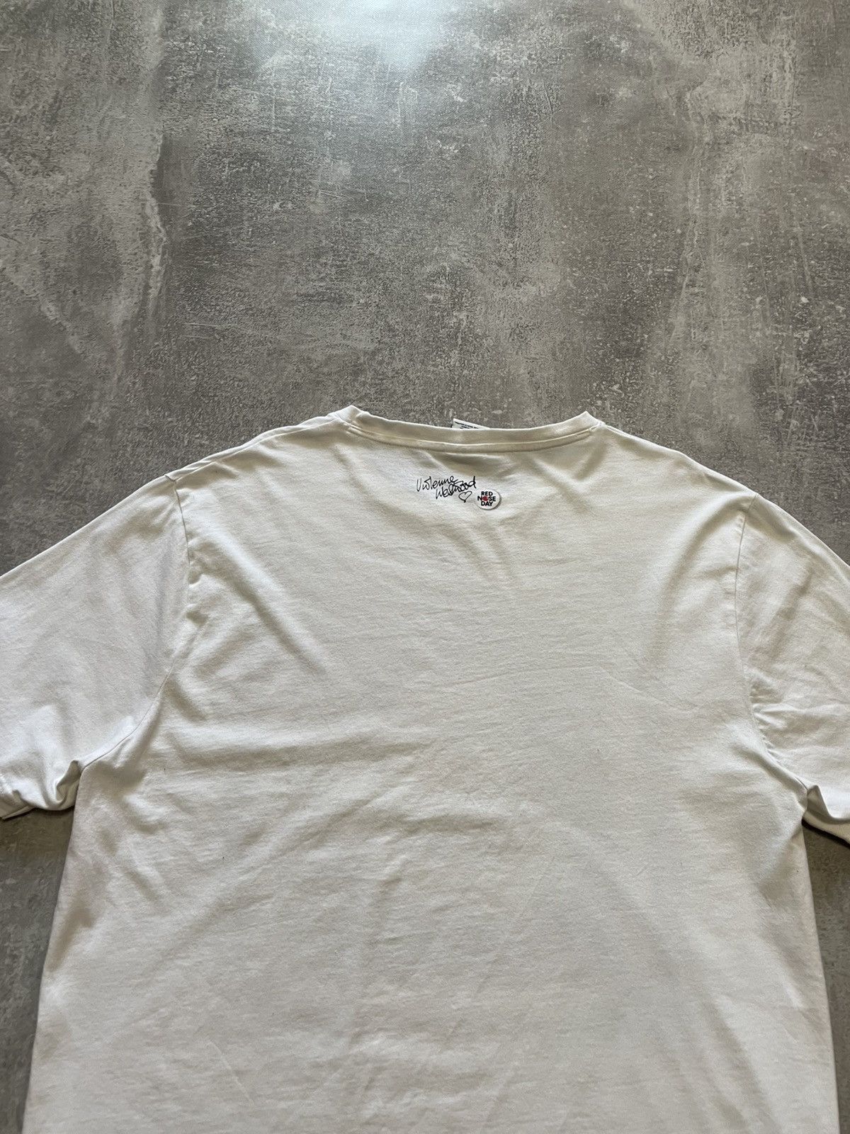 Vintage × Vivienne Westwood Vintage Vivienne Westwood x Comic Relief T-Shirt Size XXL Size US XXL / EU 58 / 5 - 14 Thumbnail