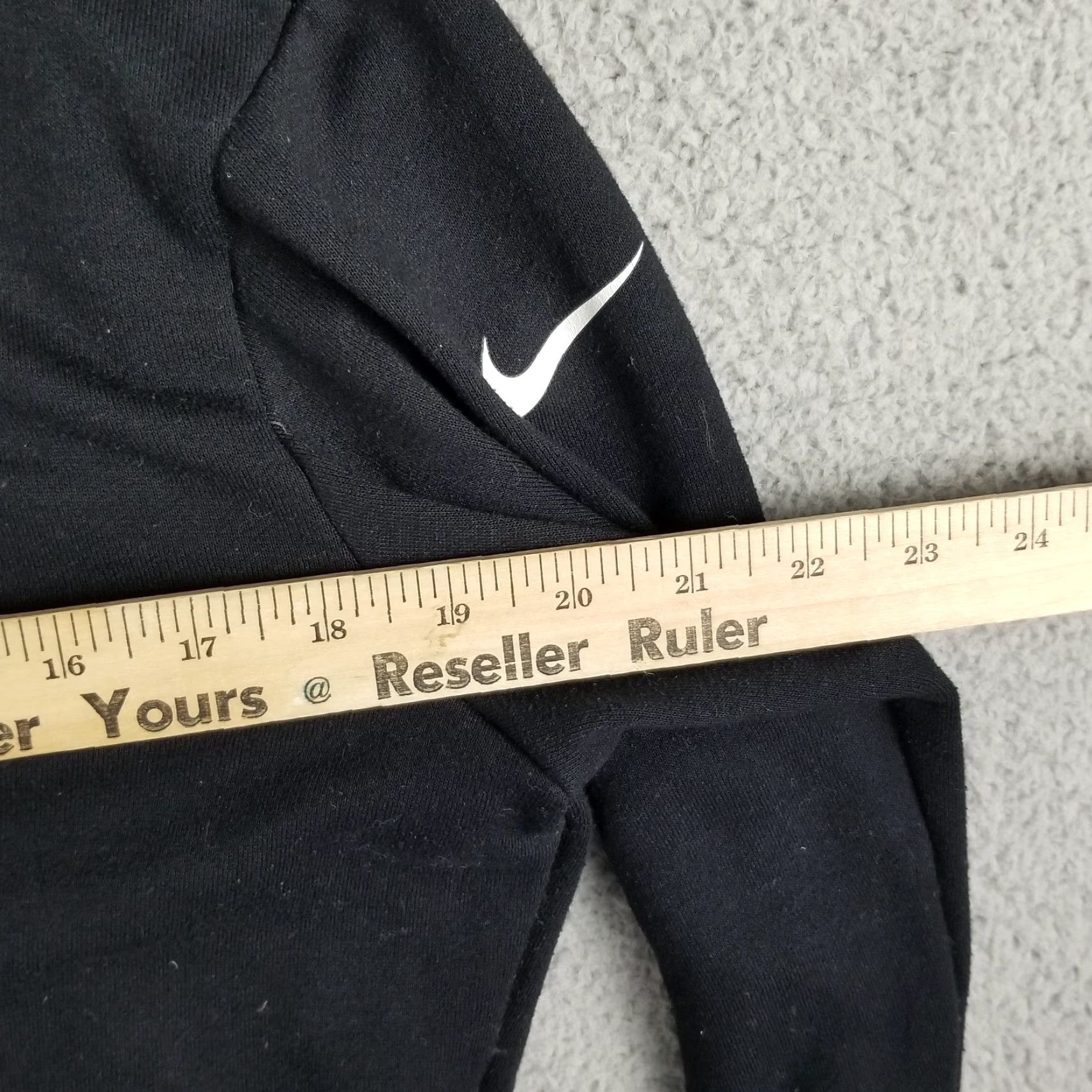 Nike Nike Sweatshirt Shirt Womens Small Black Dri-FIT Pullover Crew Neck Activewear Logo 90s? Size S / US 4 / IT 40 - 7 Thumbnail