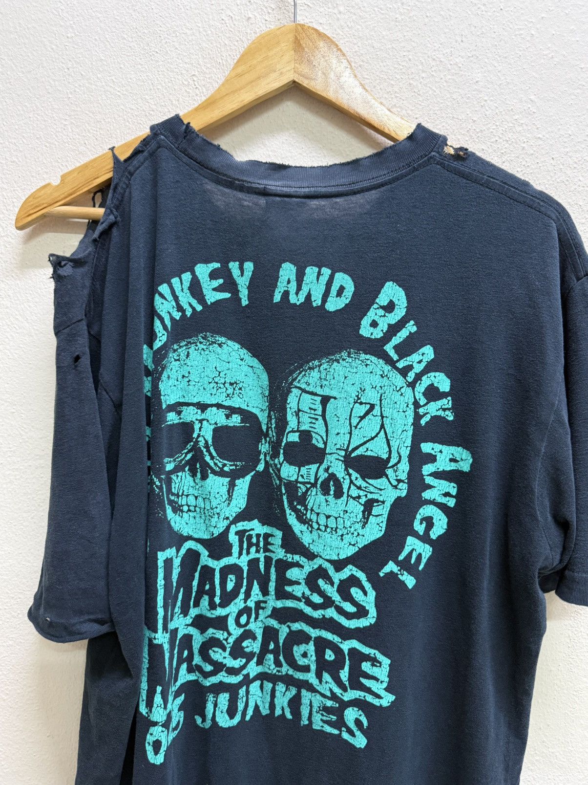Vintage VINTAGE JUN KASAI EVIL MONKEY CRAZY’S PRO WRESLTLING TSHIRT Size US L / EU 52-54 / 3 - 22 Thumbnail