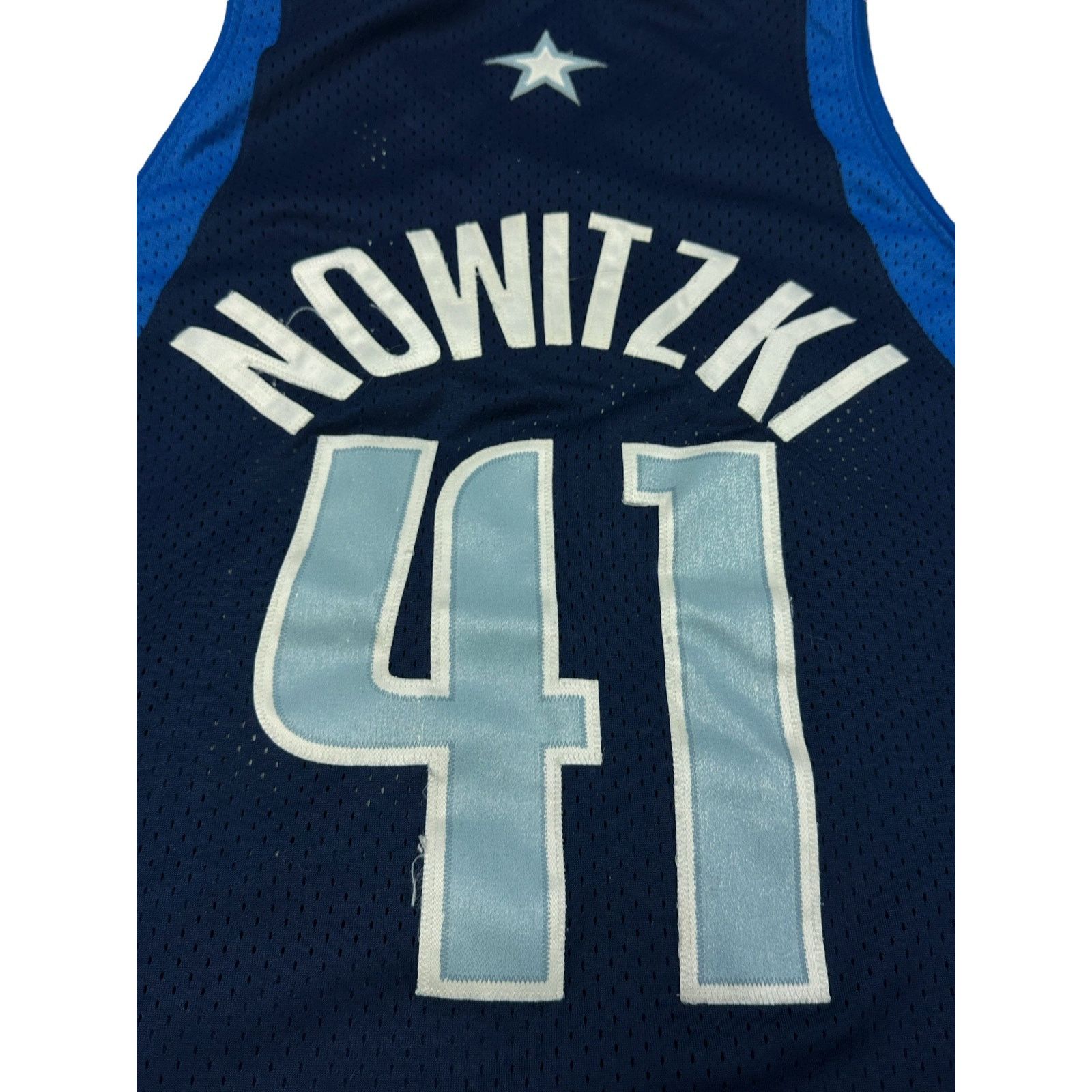 Nike Dirk Nowitzki Dallas Mavericks NBA Nike Jersey Size US M / EU 48-50 / 2 - 6 Thumbnail