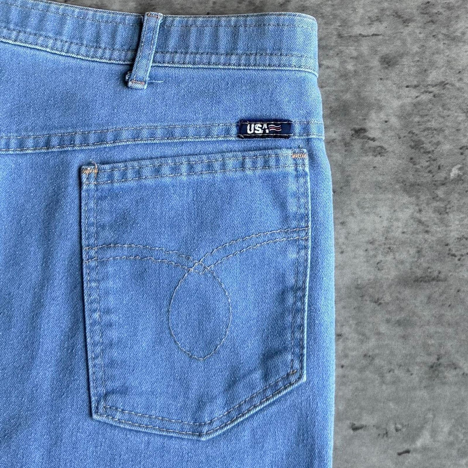 Vintage Vintage 90s Made In USA Embroidered Light Wash Denim Jeans Size US 38 / EU 54 - 3 Thumbnail