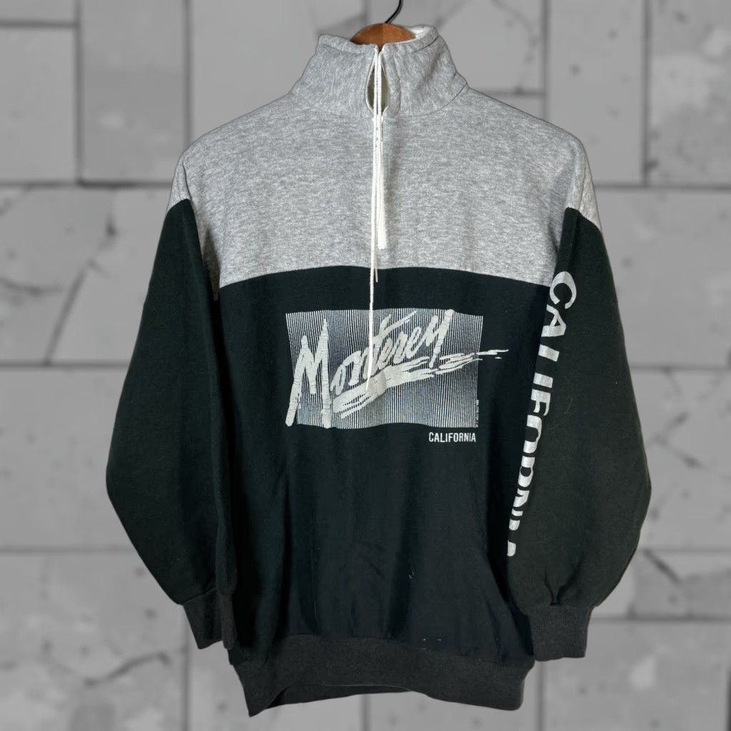 Vintage VINTAGE Magic Apparel Half Zip Monterey California Graphic Pullover Sweatshirt Men L Black USA Theme 90s Mens Size US L / EU 52-54 / 3 - 1 Thumbnail