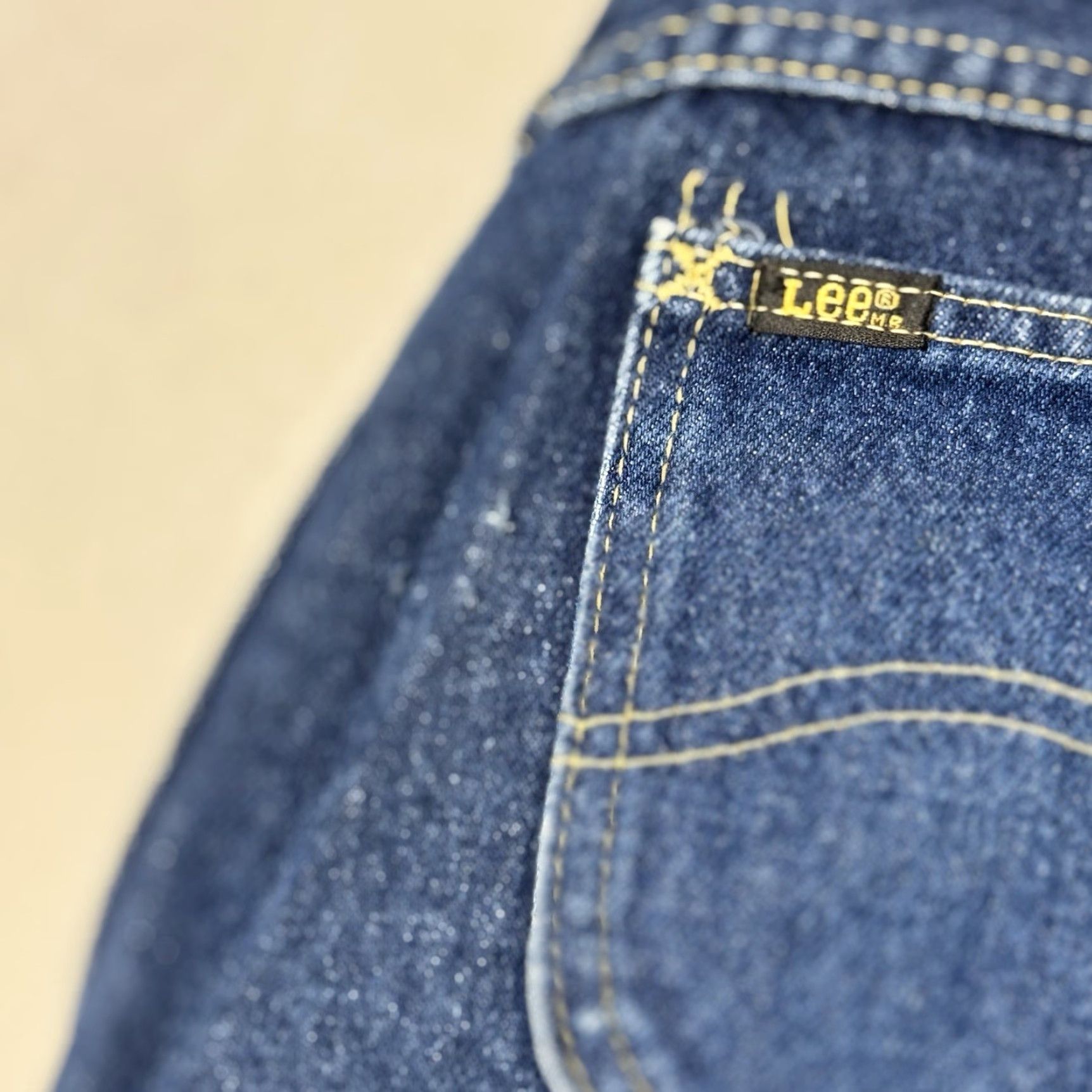 Lee VINTAGE Lee Riders Jeans Women’s 28x32 Straight High Rise Blue Denim 5-Pocket USA 1960s 80s Mens Womens Boys Girls Size 34" / US 12 / IT 48 - 6 Thumbnail