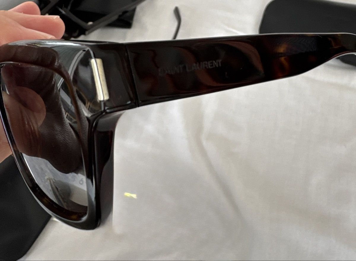 Saint Laurent Paris Saint Laurent Bold 5 Tortoiseshell Size ONE SIZE - 10 Thumbnail