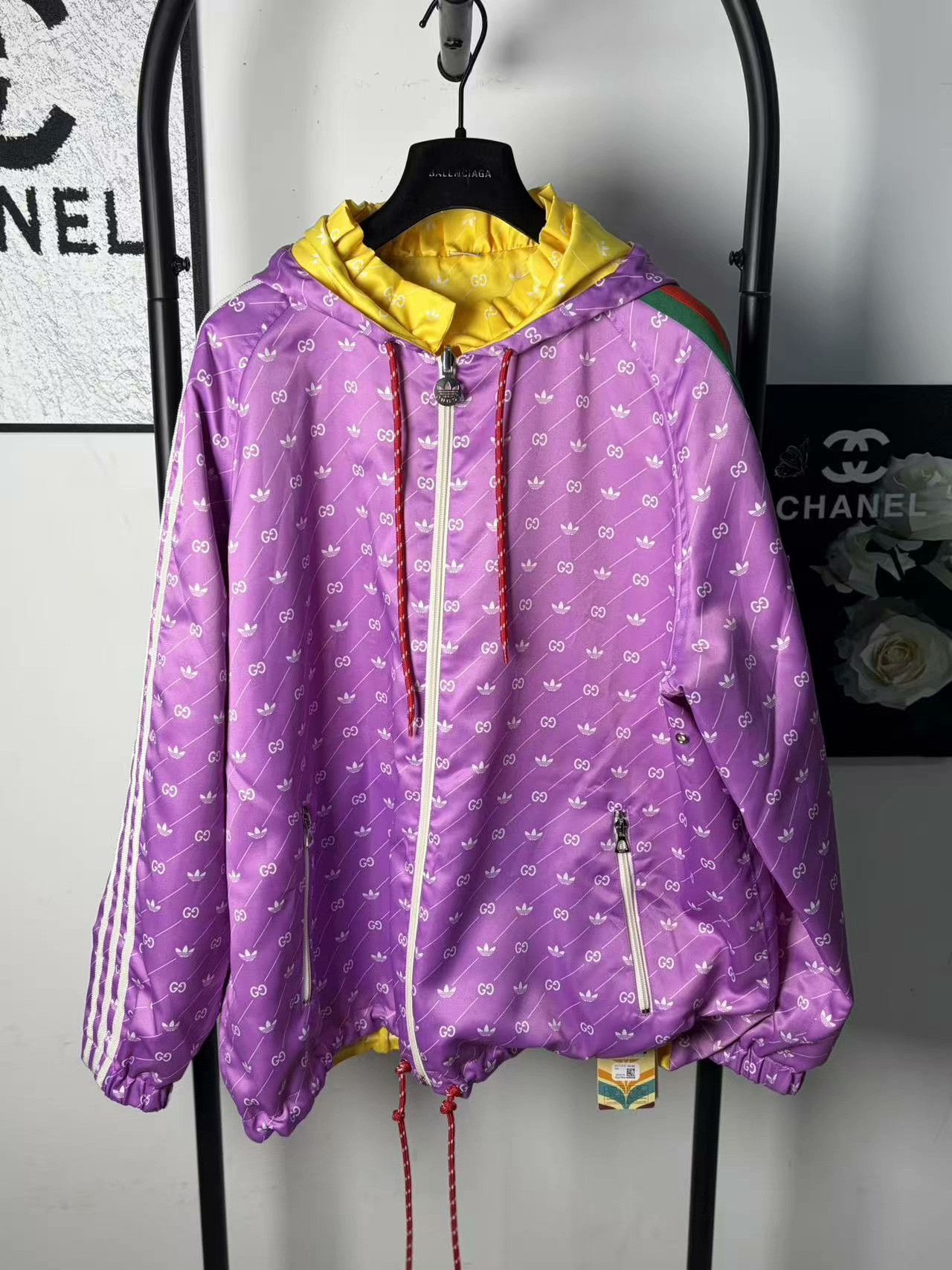Gucci Gucci Collab White Jacket M Women Size M / US 6-8 / IT 42-44 - 1 Thumbnail