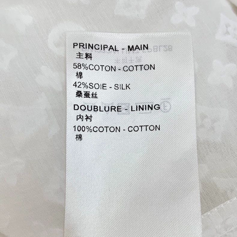 Louis Vuitton Louis Vuitton 23 white logo embossed full-print cotton lap Size XS / US 0-2 / IT 36-38 - 7 Thumbnail
