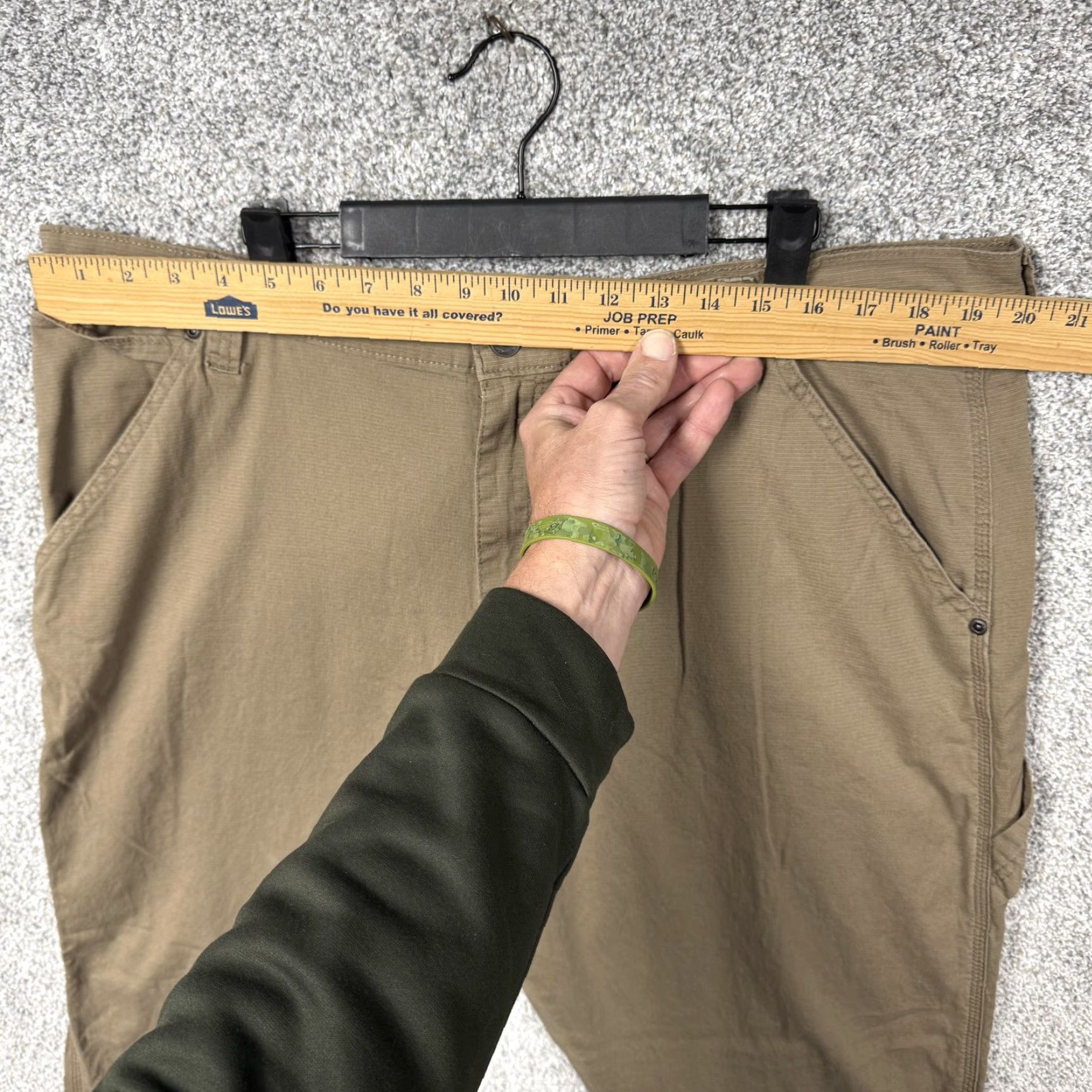 Wrangler Wrangler Mens Pants 40x29.5 Khaki Stretch Utility Pockets Workwear Size US 40 / EU 56 - 2 Thumbnail