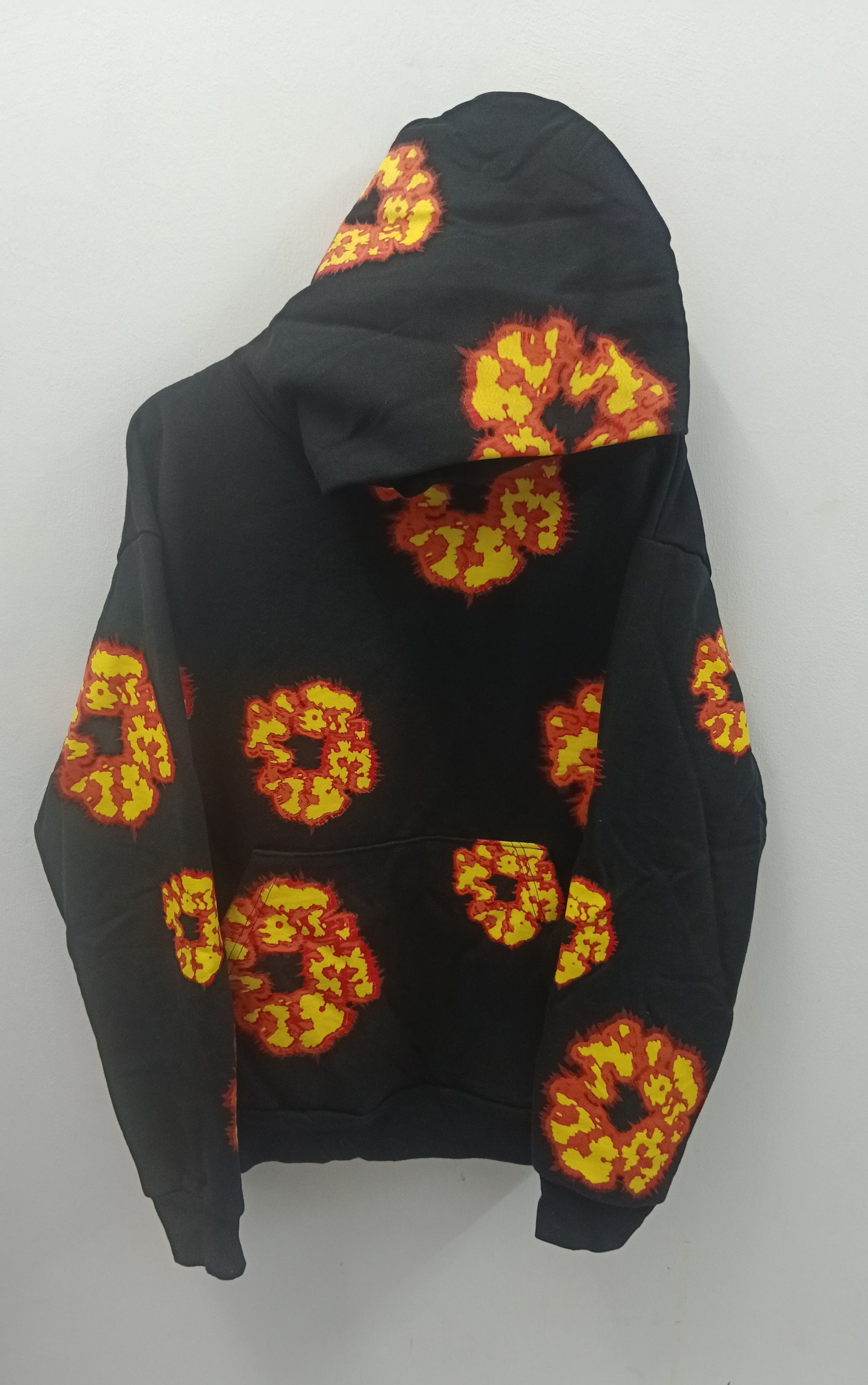 DENIM TEARS Denim Tears x Offset "Flame" Wreath Pullover Hoodie Black Size US M / EU 48-50 / 2 - 4 Thumbnail
