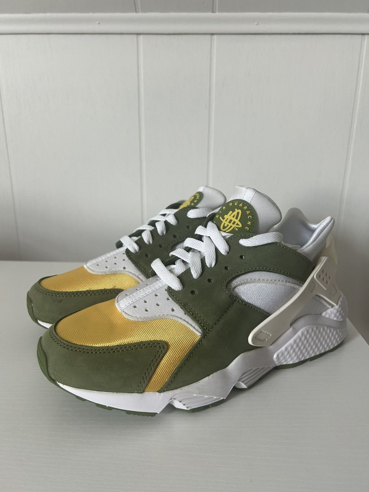 Nike × Stussy Stussy x Nike Huarache Dark Olive 2021 Size US 8 / EU 41 - 2 Thumbnail