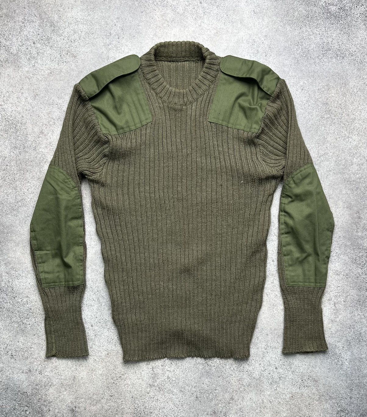Vintage Vintage military sweater Size US S / EU 44-46 / 1 - 1 Thumbnail