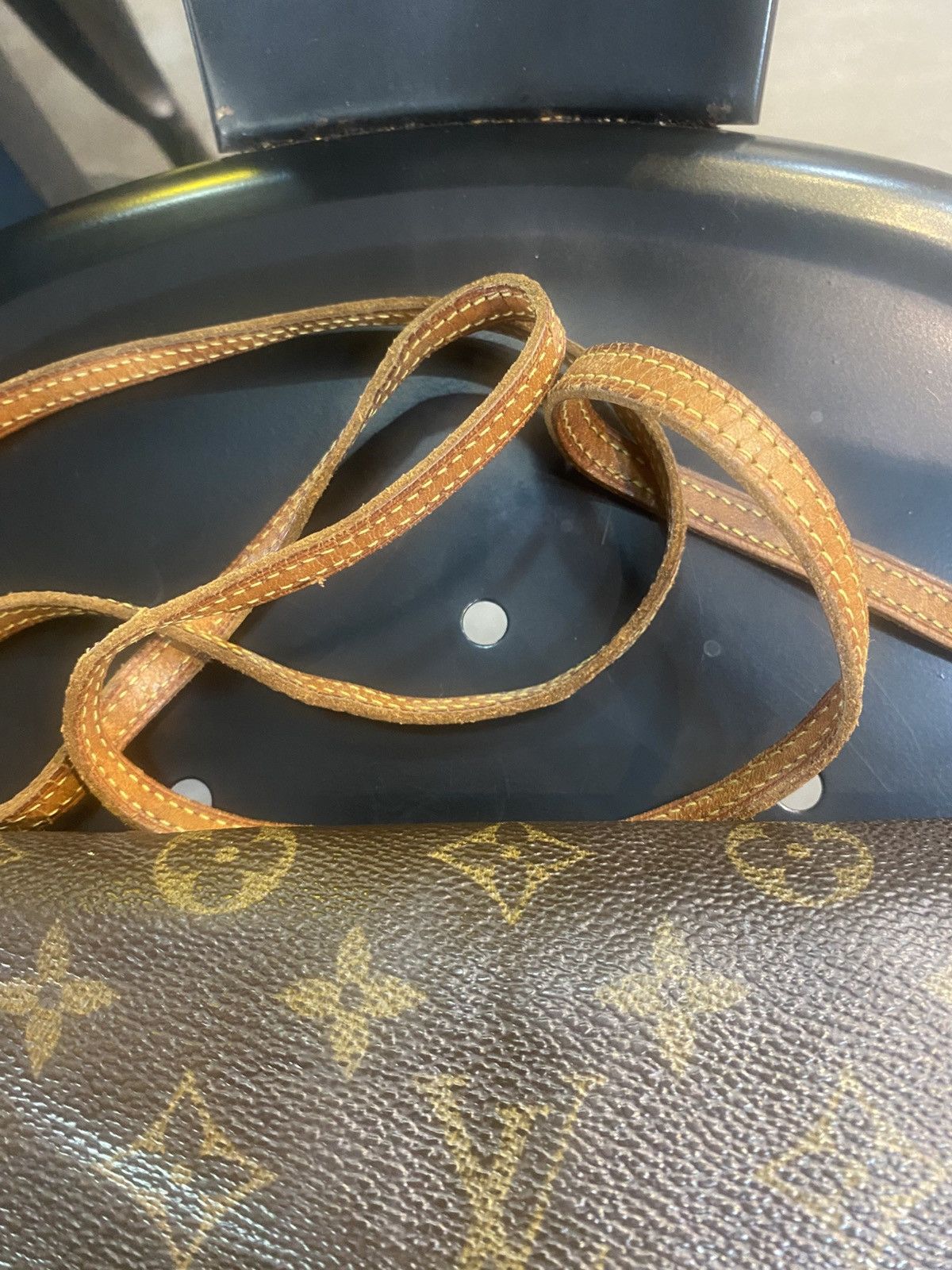 Louis Vuitton Authentic Monogram Vintage Louis Vuitton Pochette Twin GM Size ONE SIZE - 5 Thumbnail