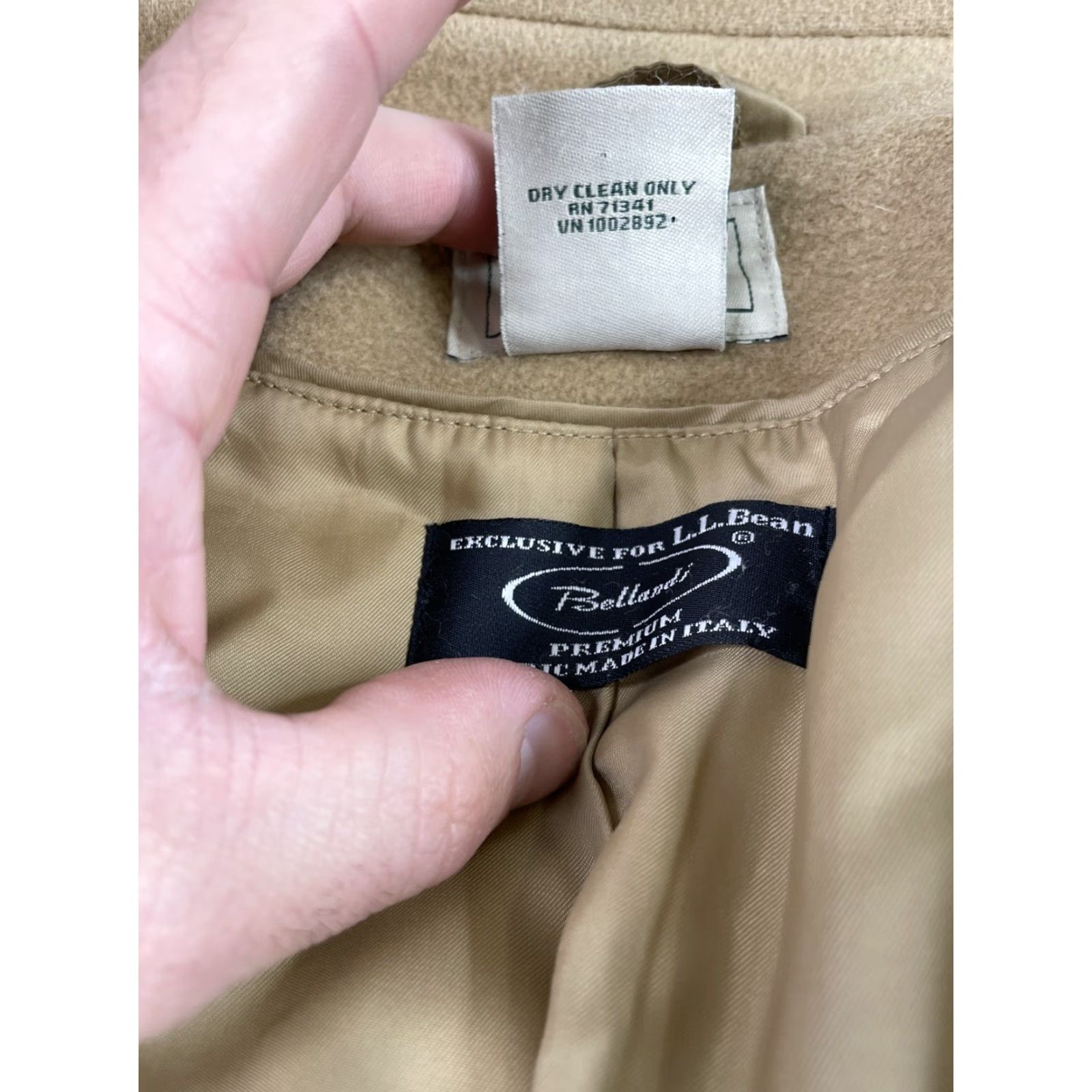 Vintage VINTAGE LL Bean Bellandi Italy Wool Coat Double Breasted Peacoat Thinsulate Size 18 R Tan Women's Coat Size XXL / US 16-18 / IT 52-54 - 3 Thumbnail