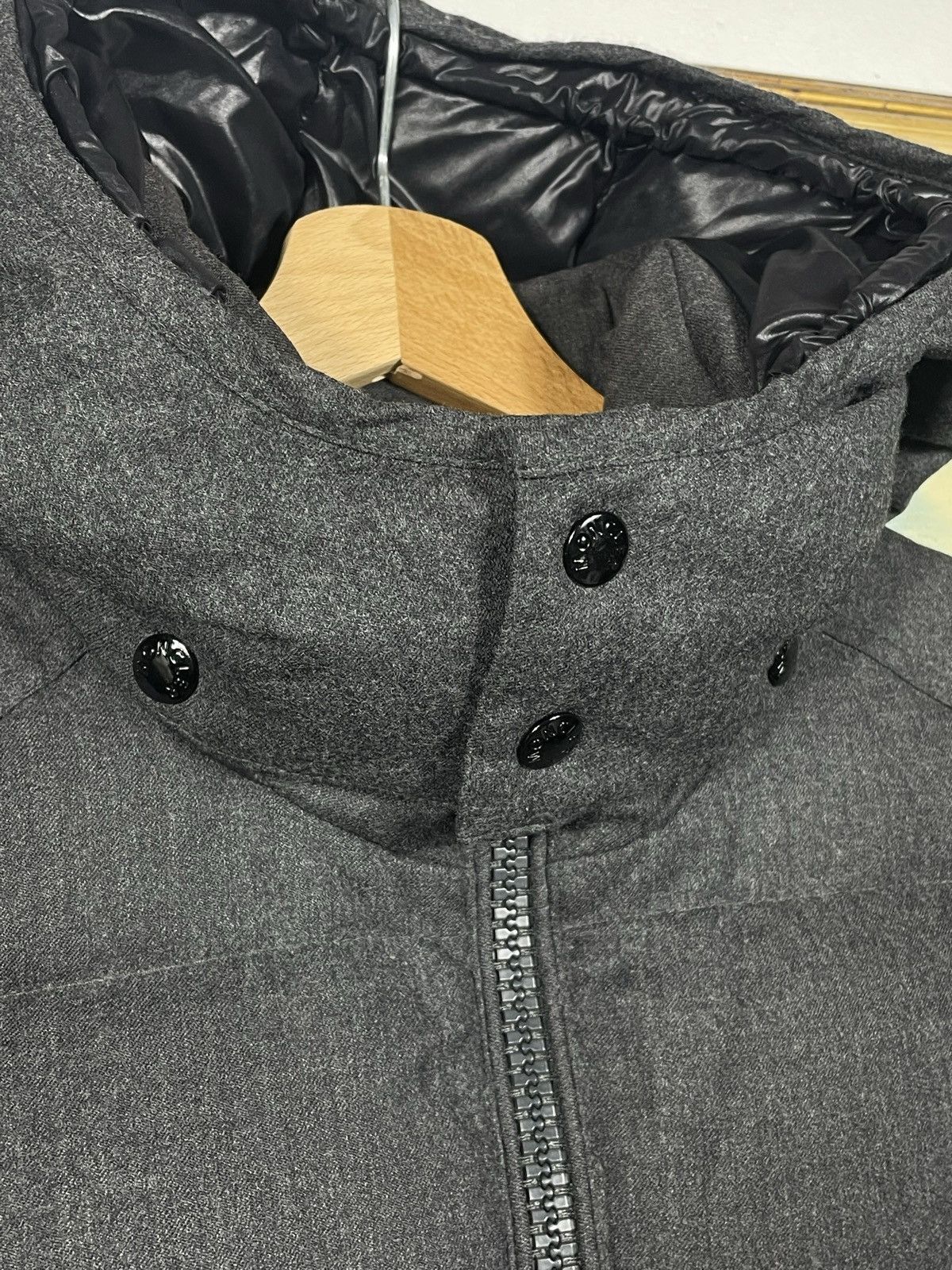 Designer × Moncler Moncler Montgenevre Giubbotto Grey Puffer Hoodie Size US XL / EU 56 / 4 - 7 Thumbnail
