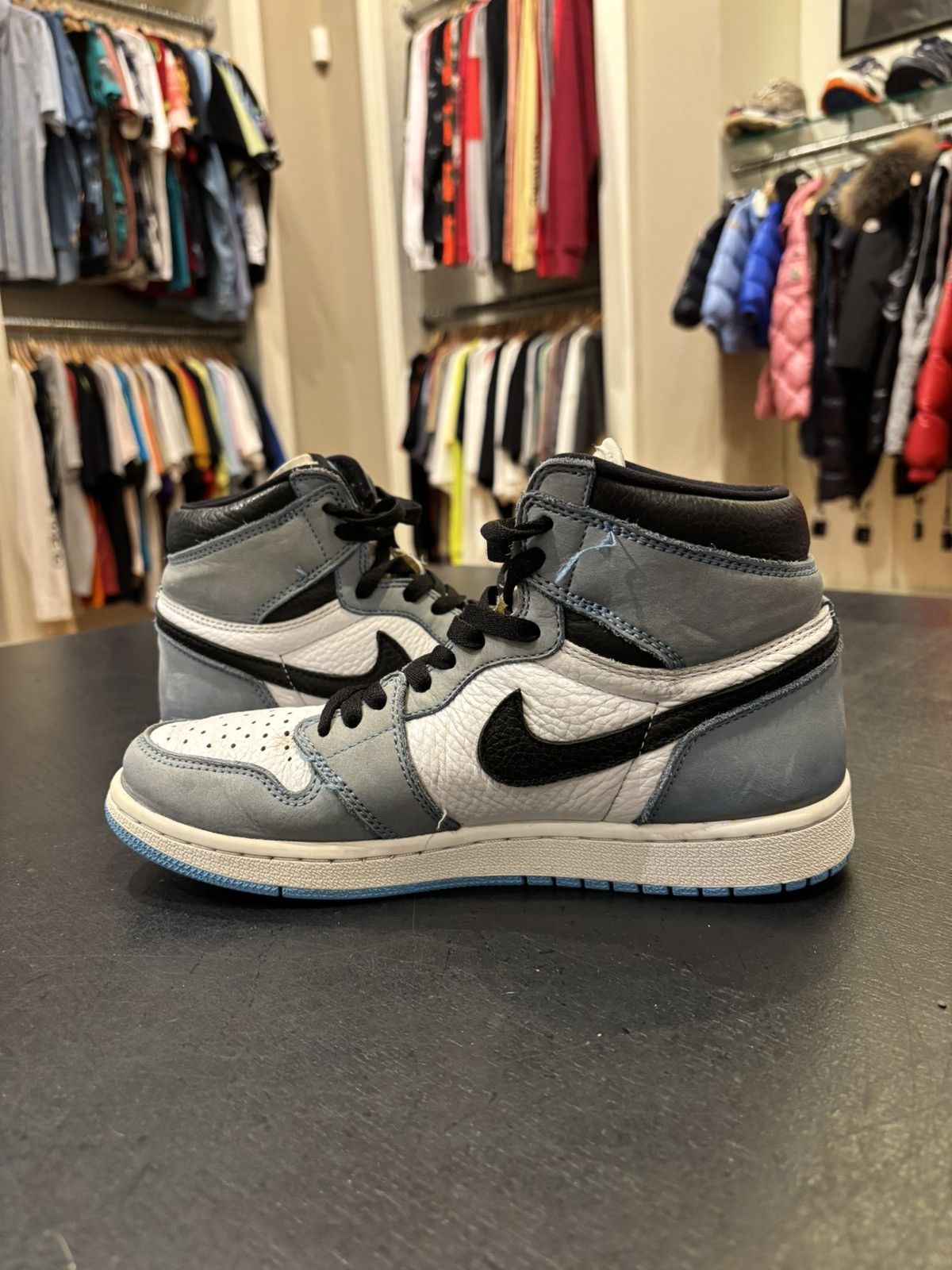 Jordan Brand Jordan 1 Retro High OG ‘University Blue’ Size US 8 / EU 41 - 3 Thumbnail