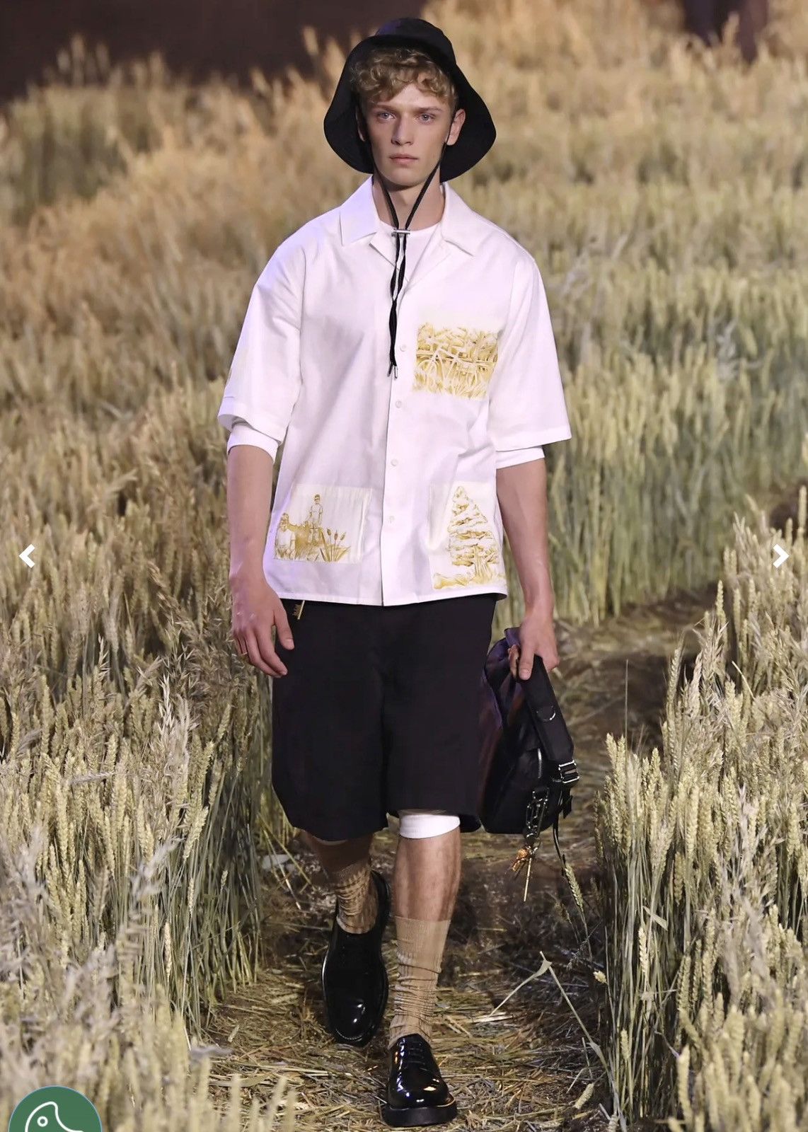 AMI ami ss19 printed patch runway sweatshirt hoodie XXS Size US XXS / EU 40 - 6 Thumbnail