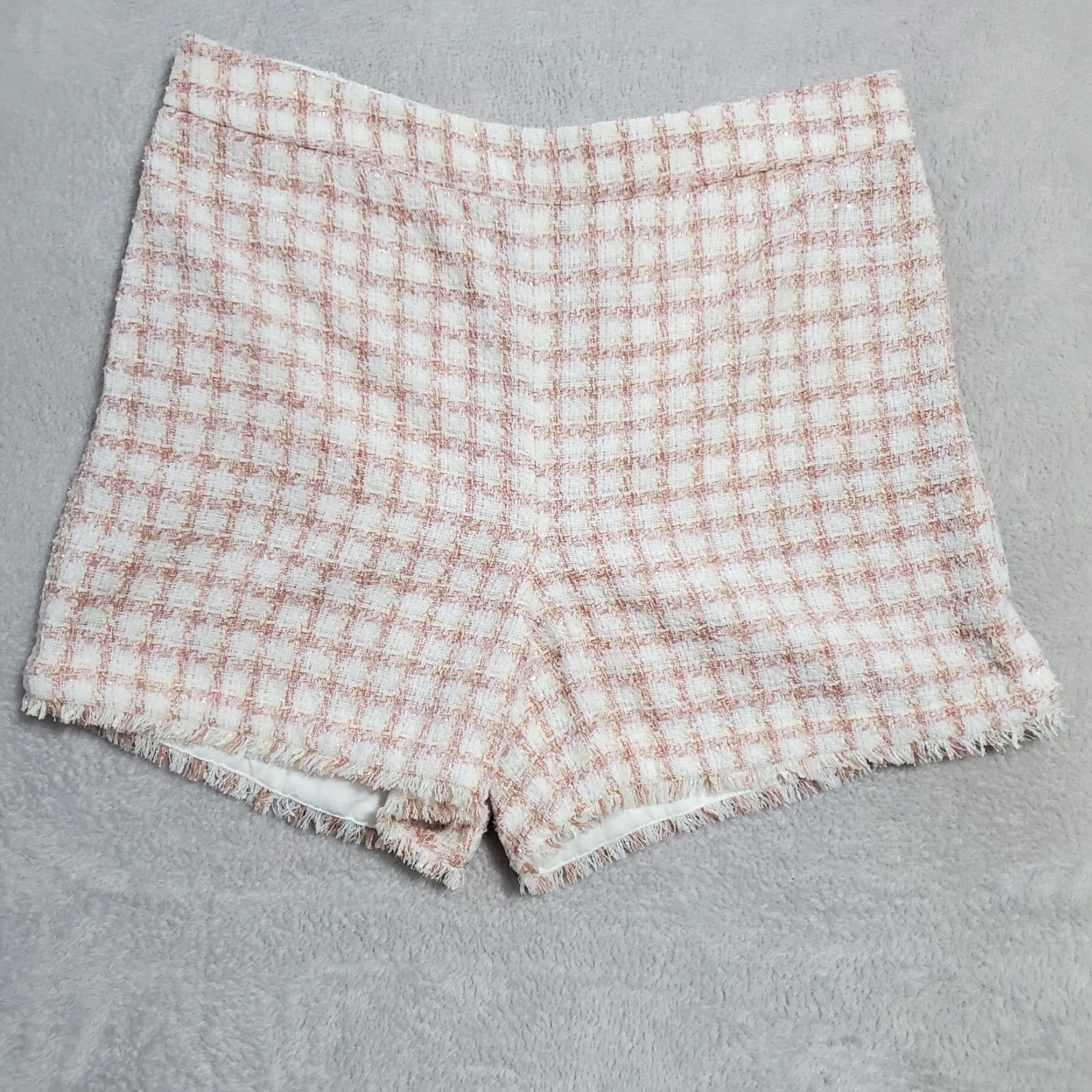 Ann Taylor Ann Taylor Shorts Women 14 Ivory Pink Tweed High Rise Side Zip Academia Preppy Size 36" / US 14 / IT 50 - 2 Thumbnail