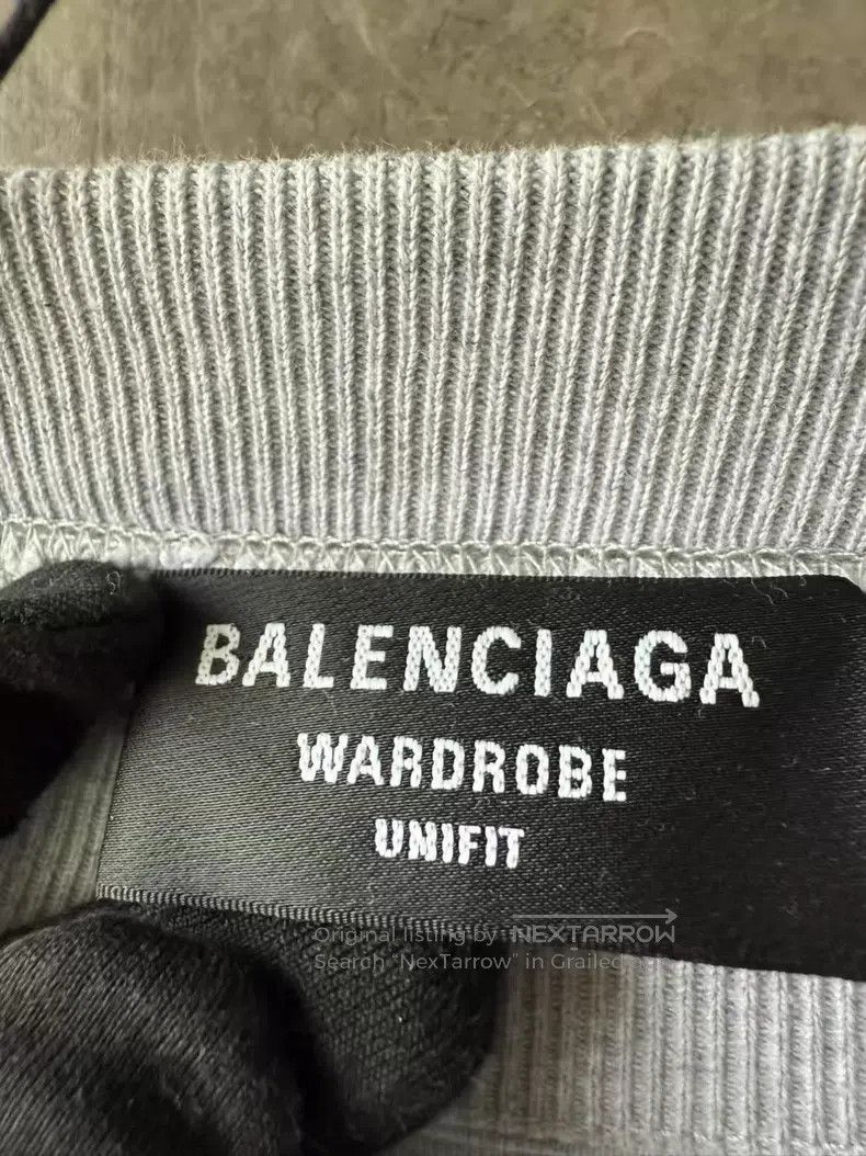 Balenciaga Balenciaga Front and Back Embroidered Logo Round Neck Swea Size US S / EU 44-46 / 1 - 5 Thumbnail