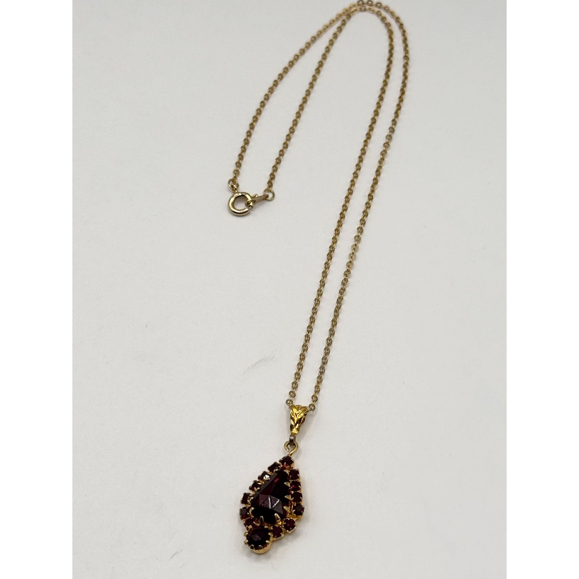 Vintage Vintage Austria Glass Garnet Pendant Charm Necklace Size ONE SIZE - 5 Thumbnail