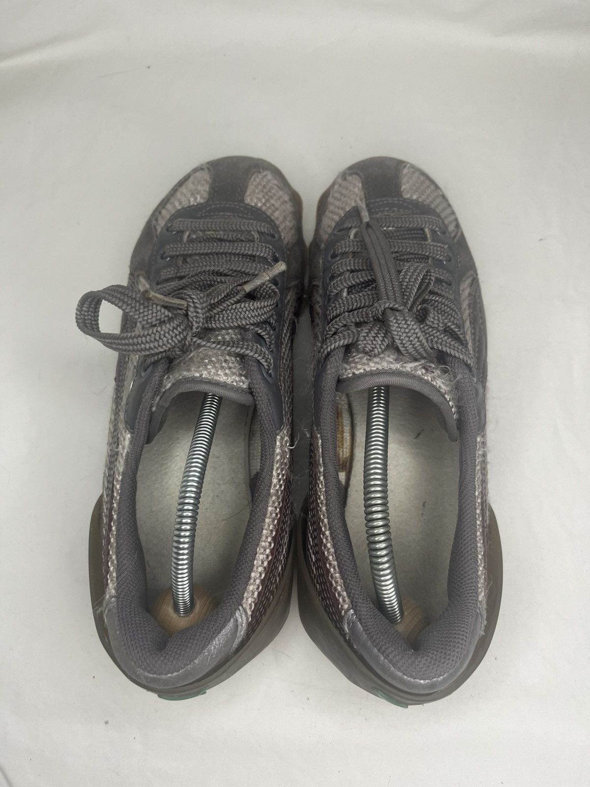 Other RARE VTG 2008 MY-16 Low-Top Sneaker PUMA MIHARA YASUHIRO Size US 6 / EU 39 - 5 Thumbnail