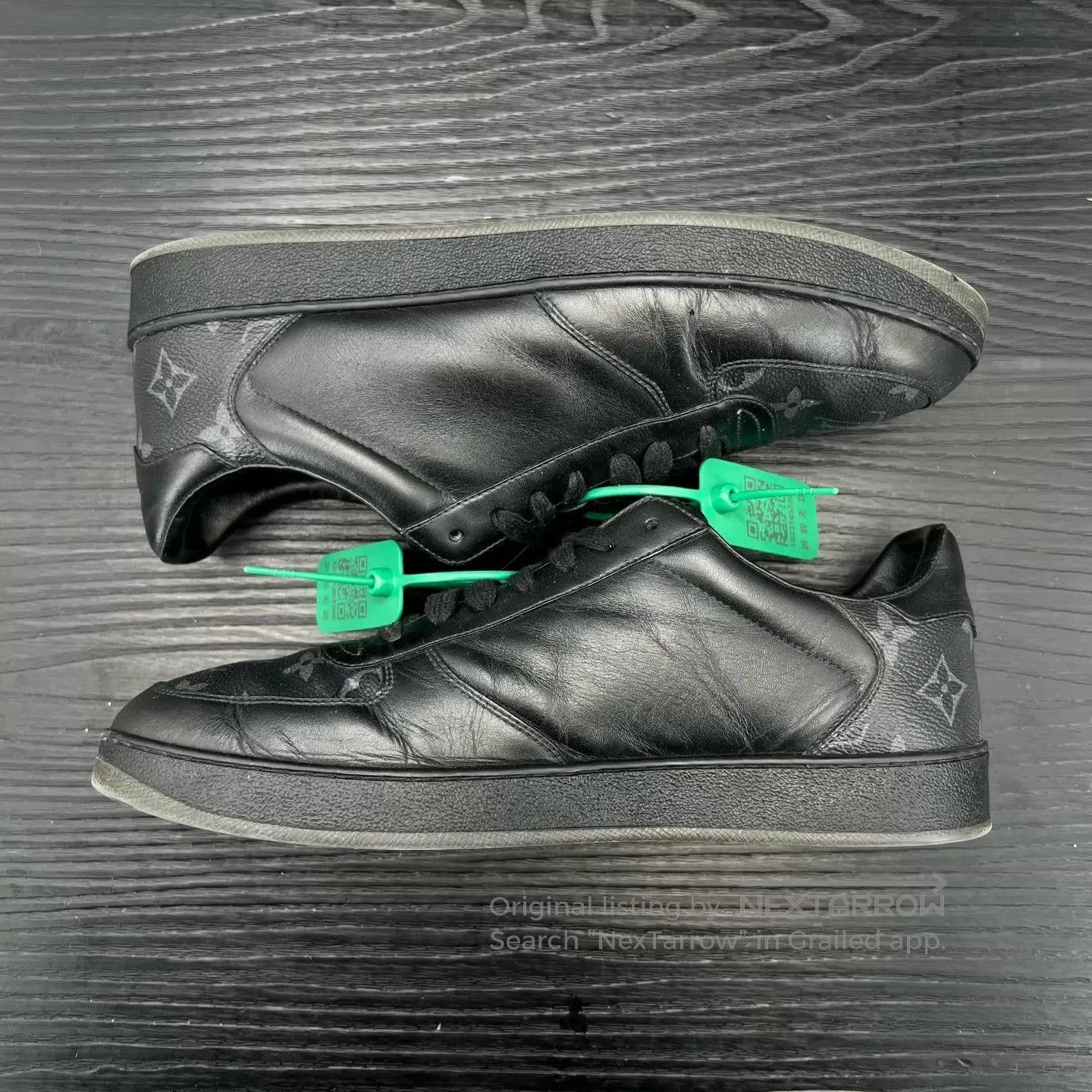 Louis Vuitton Black Leather Low-Top Sneakers Size 9. Size US 9 / EU 42 - 2 Thumbnail