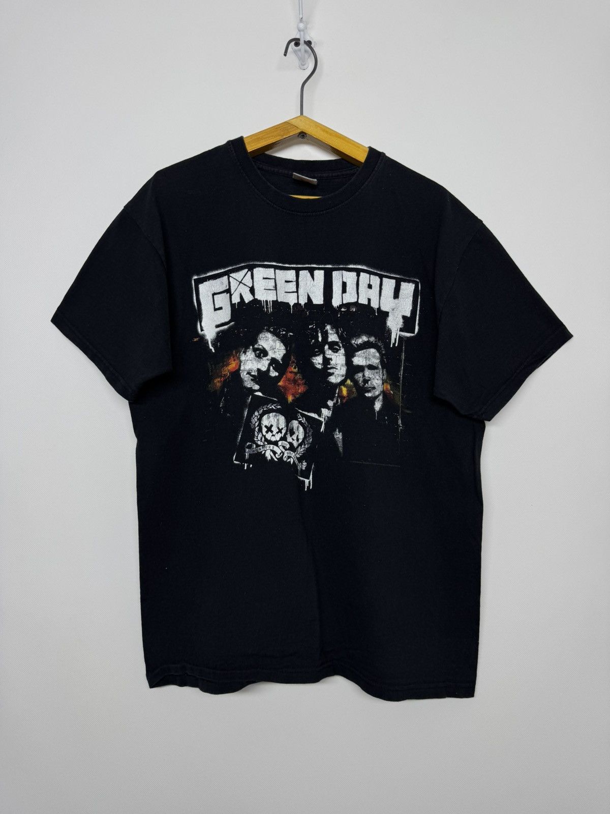 Fruit Of The Loom Vintage 2009 Green Day London Rock T shirt Size US M / EU 48-50 / 2 - 2 Thumbnail