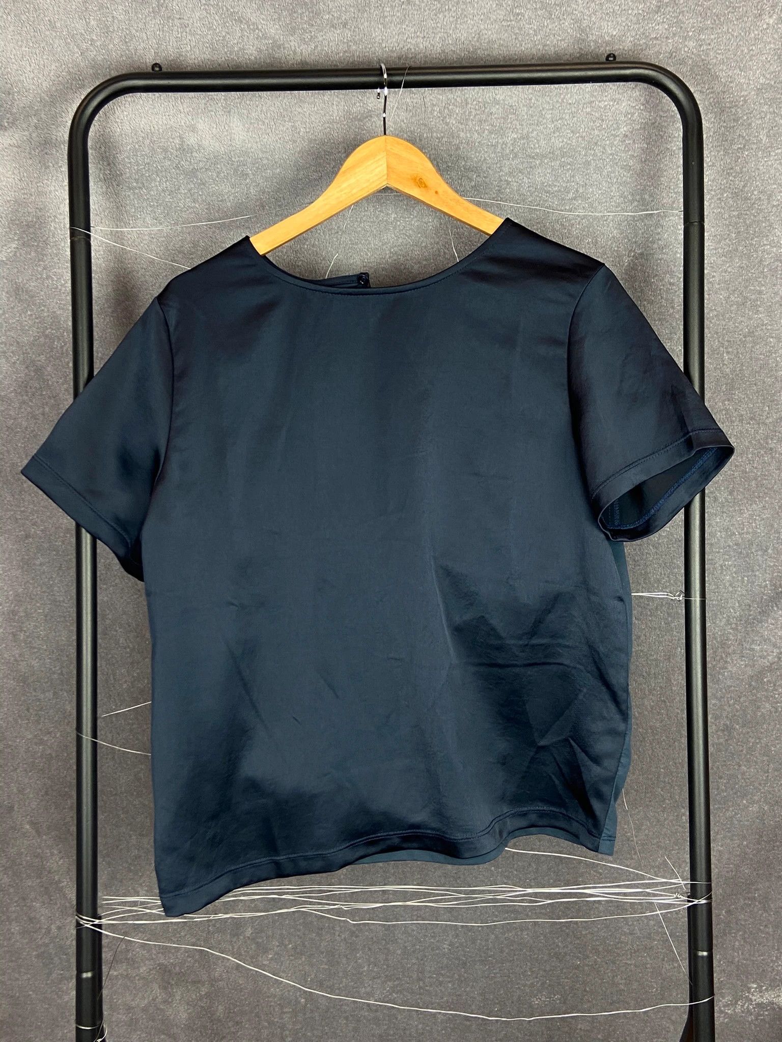 Designer MaxMara Minimalist Top Navy – Elegant Women’s Shirt L Size US L / EU 52-54 / 3 - 3 Thumbnail