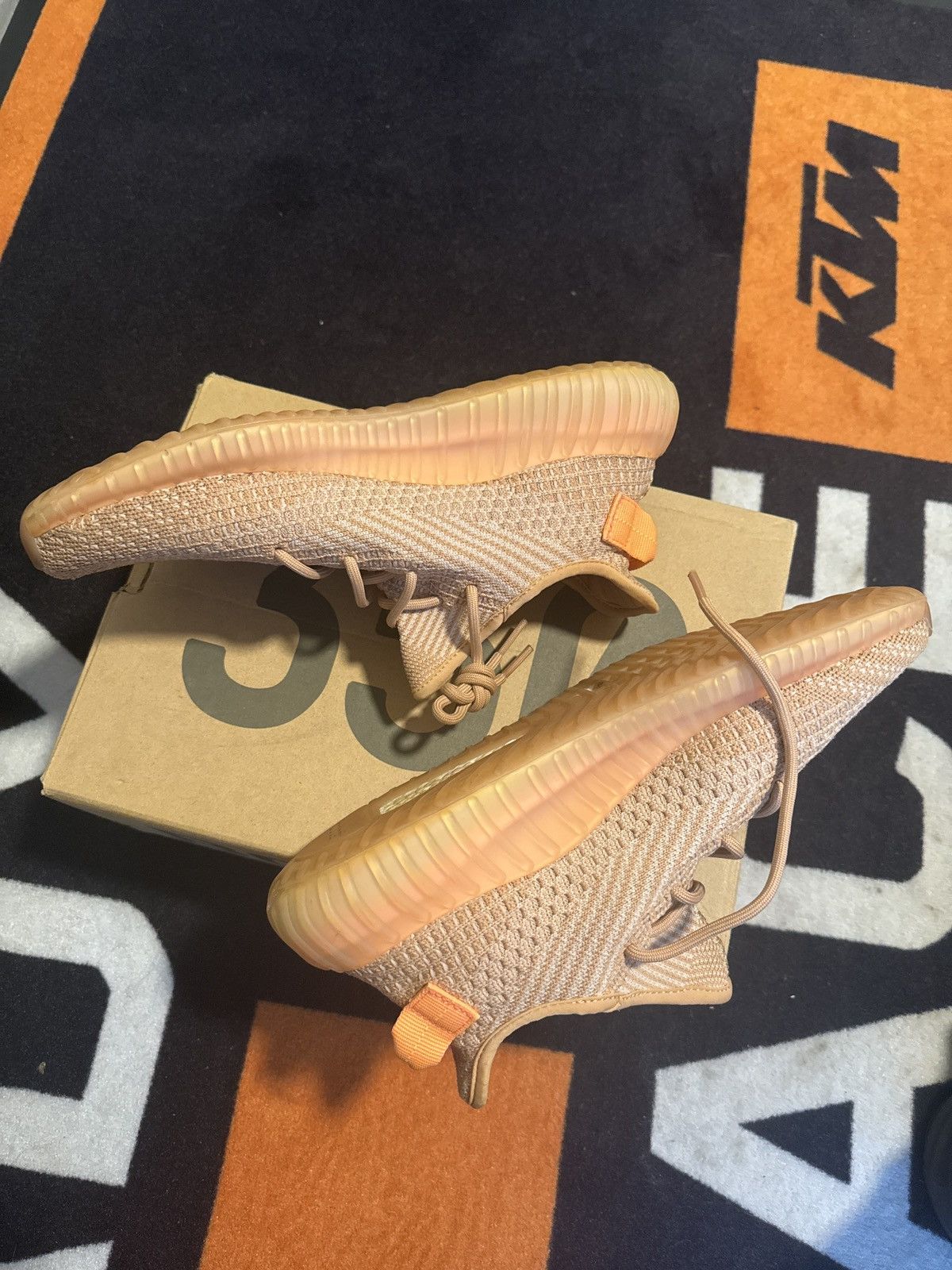 Adidas Yeezy 350 “clay” Size US 11 / EU 44 - 2 Thumbnail