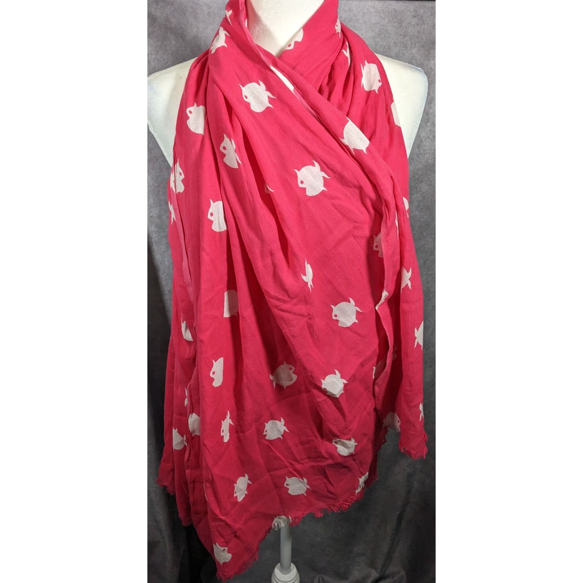 Banana Republic Banana Republic White And Pink Fish Scarf Size ONE SIZE - 9 Thumbnail