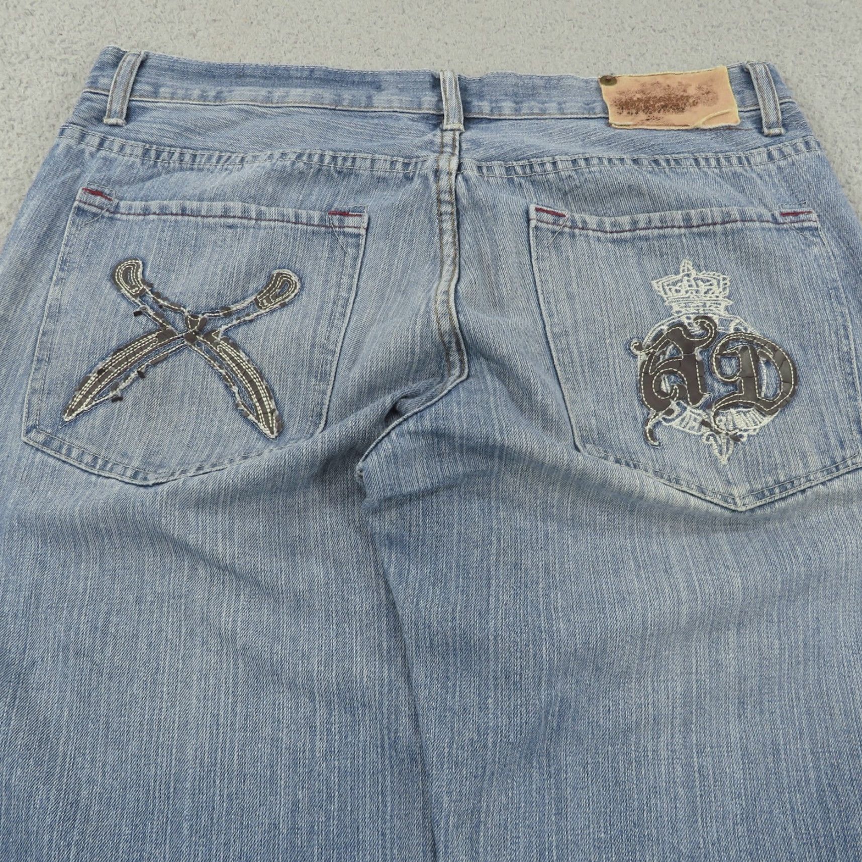 Vintage VINTAGE Artful Dodger Jeans Mens 38 Baggy Grunge Skater Embroidered 10 Leg Opening Pipes Denim 5-Pocket Design Blue Cotton Size US 38 / EU 54 - 4 Thumbnail