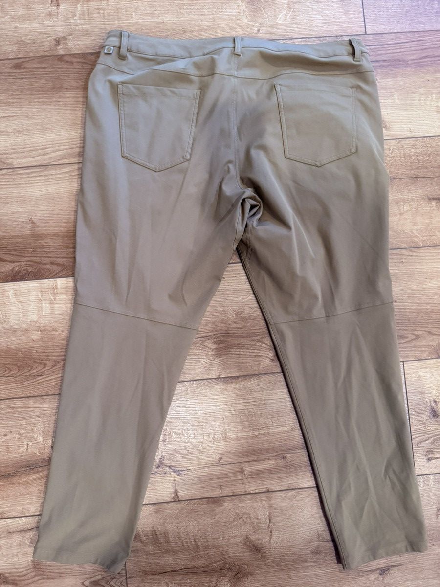 Lululemon Lululemon five pocket pants Size US 40 / EU 56 - 2 Thumbnail