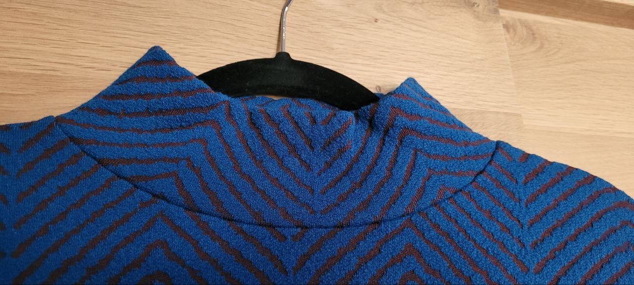 Pinko Pinko blue half sleeve turtleneck sweater Size M / US 6-8 / IT 42-44 - 2 Thumbnail