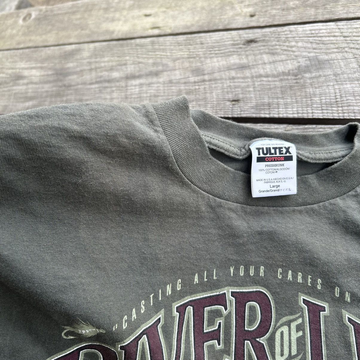 Vintage Vintage 90s River Of Life Fishing Religious Jesus T Shirt Size US L / EU 52-54 / 3 - 3 Thumbnail