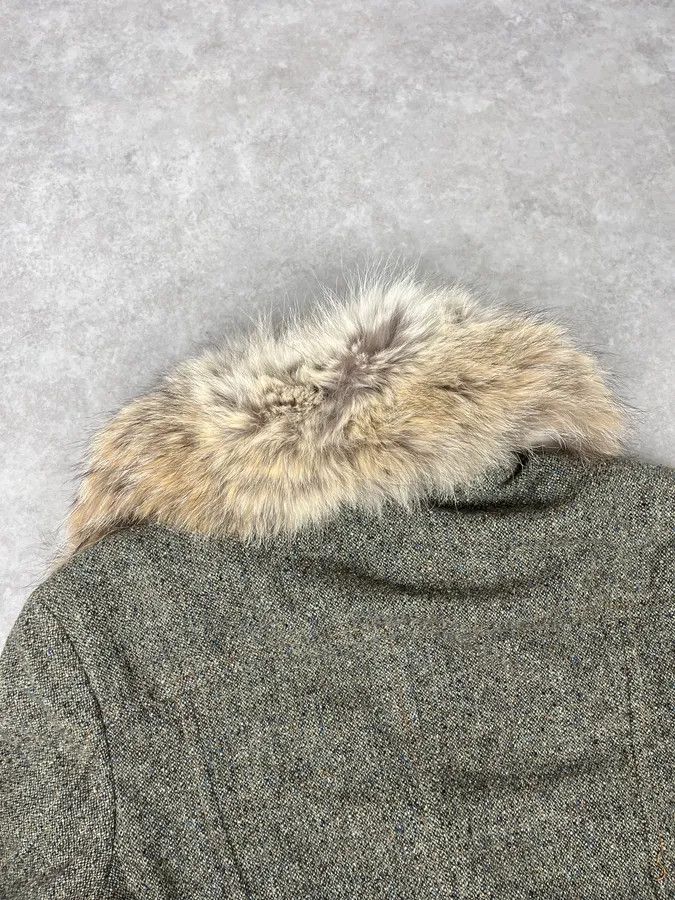 Dolce & Gabbana 2000s Dolce & Gabbana Fur Collar Grey Wool Imperial Jacket Size US M / EU 48-50 / 2 - 7 Thumbnail