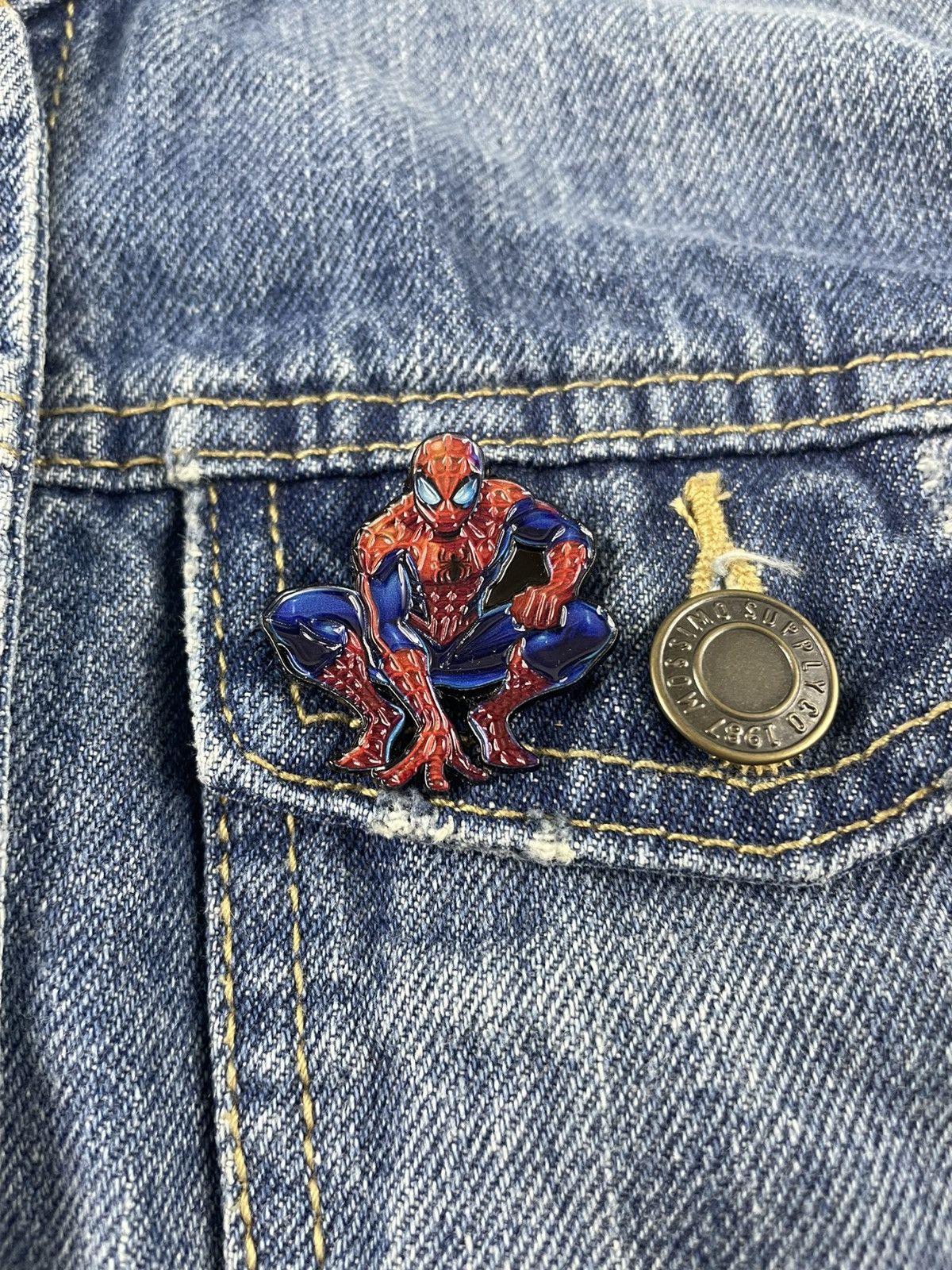 Other Spider-Man 1.5 Inch Enamel Pin Size ONE SIZE - 11 Thumbnail