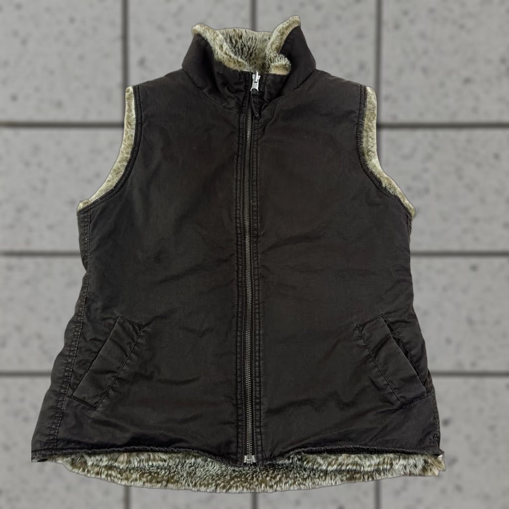 Gap GAP Women Reversible Vest Full Zip Pockets Faux Fur Tan Brown M Vest Women’s Medium Size M / US 6-8 / IT 42-44 - 1 Thumbnail