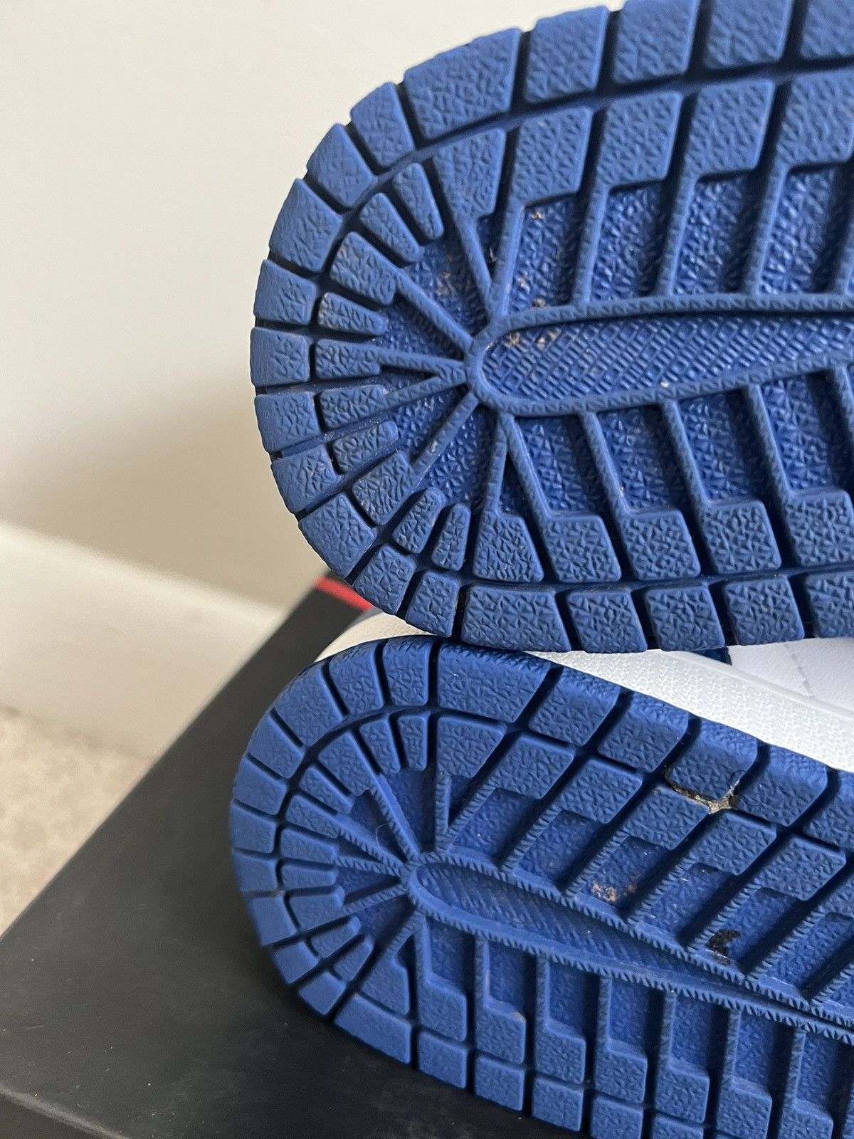 Jordan Brand Nike Air Jordan 1 Retro High OG Storm Blue Size 8 555088-127 Size US 8 / EU 41 - 9 Thumbnail