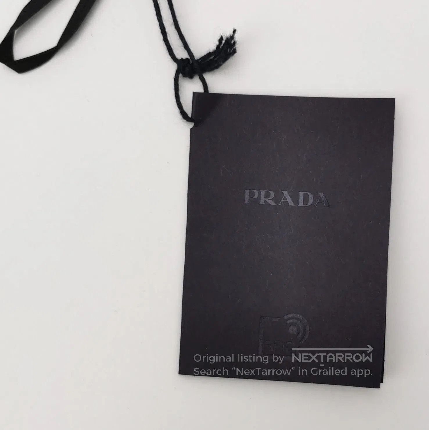 Prada Prada Slim Fit Wool Trousers in Navy . Size 39" - 4 Thumbnail