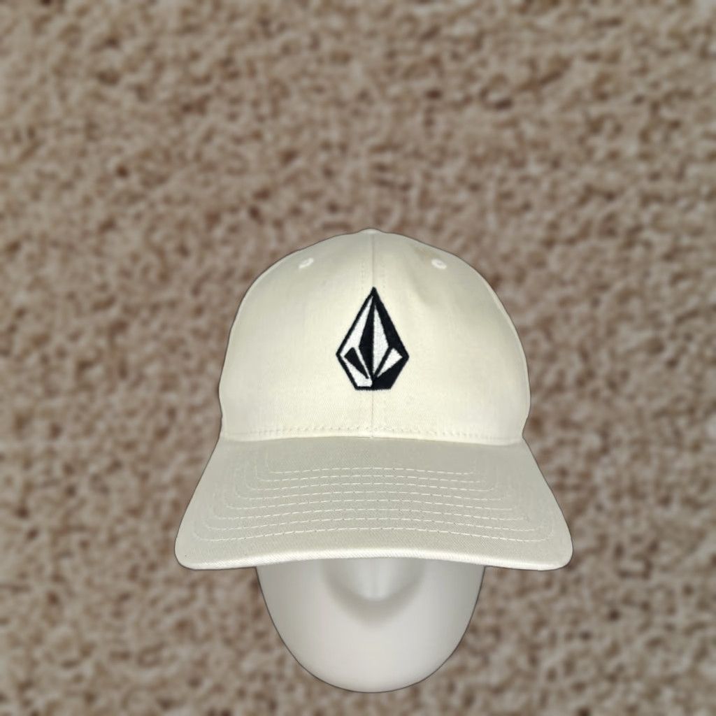 Volcom Volcom Baseball Hat Cap M White Cotton Polyester Spandex Twill Fitted Adult Mens / Beach Style / Casual Size ONE SIZE - 1 Thumbnail