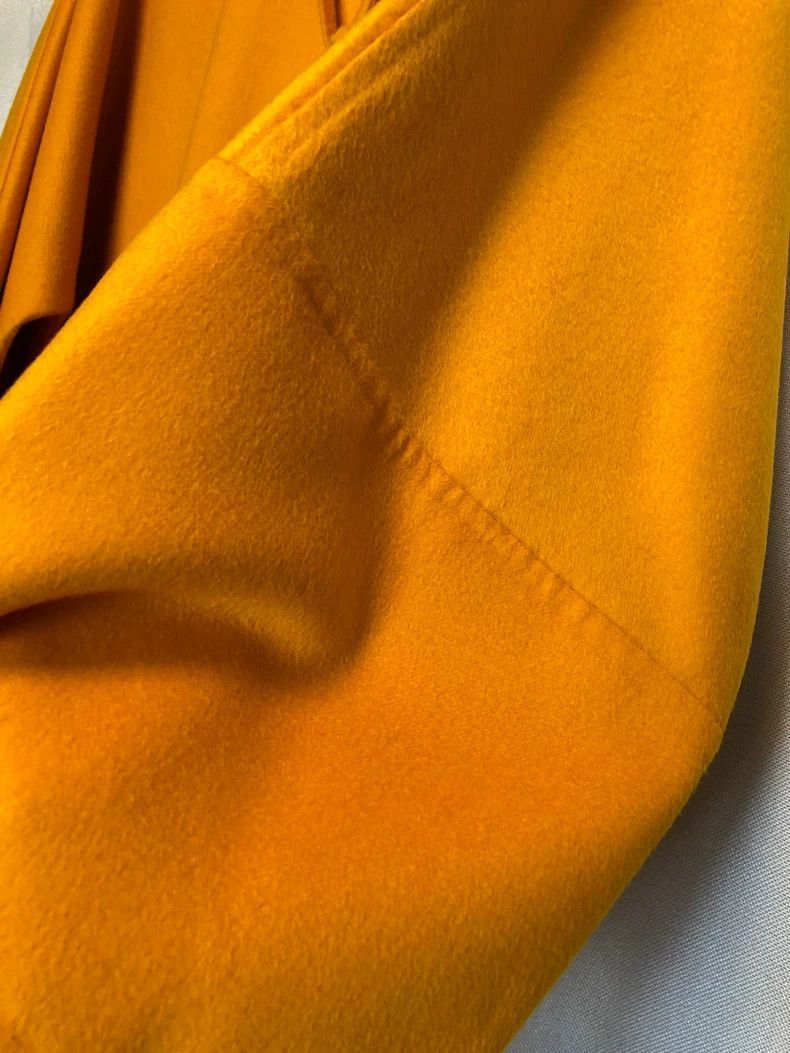 Loewe oversized yellow cashmere coat with bow Size US XS / EU 42 / 0 - 3 Thumbnail