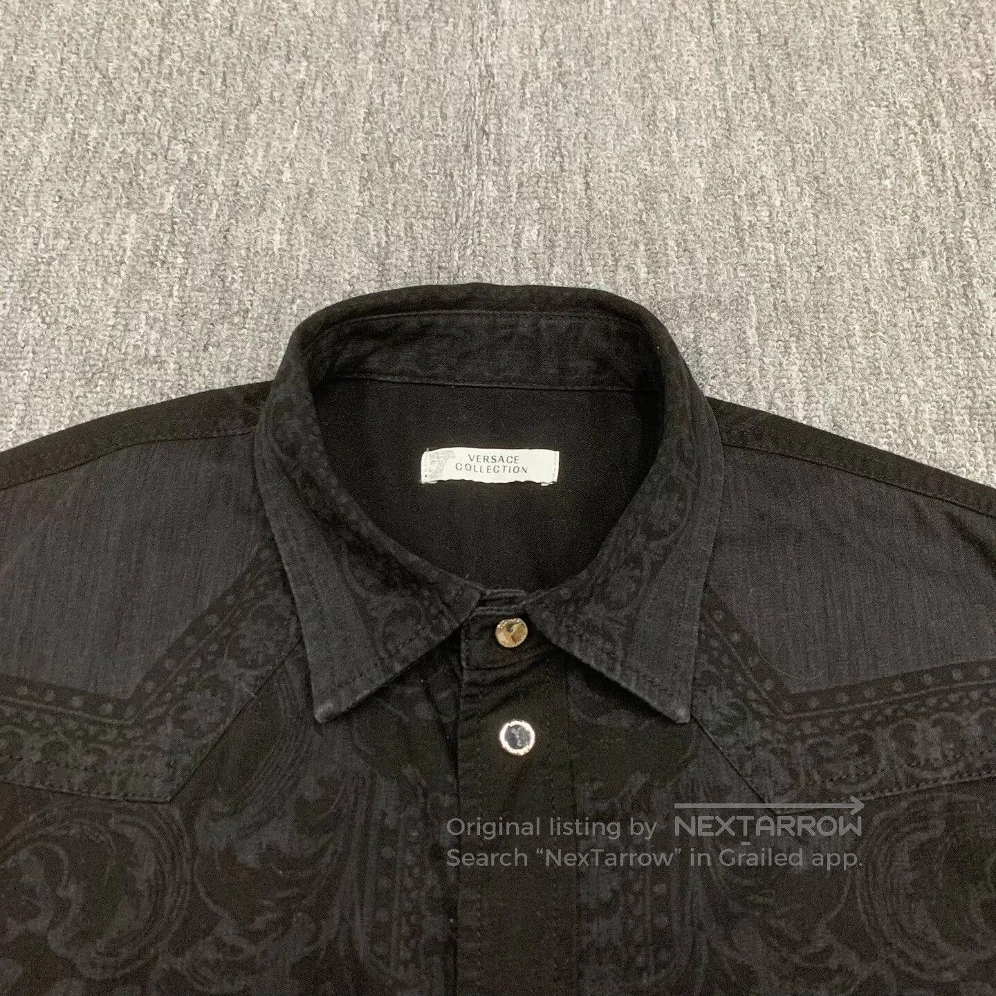 Versace versace black floral print button. Size US M / EU 48-50 / 2 - 6 Thumbnail