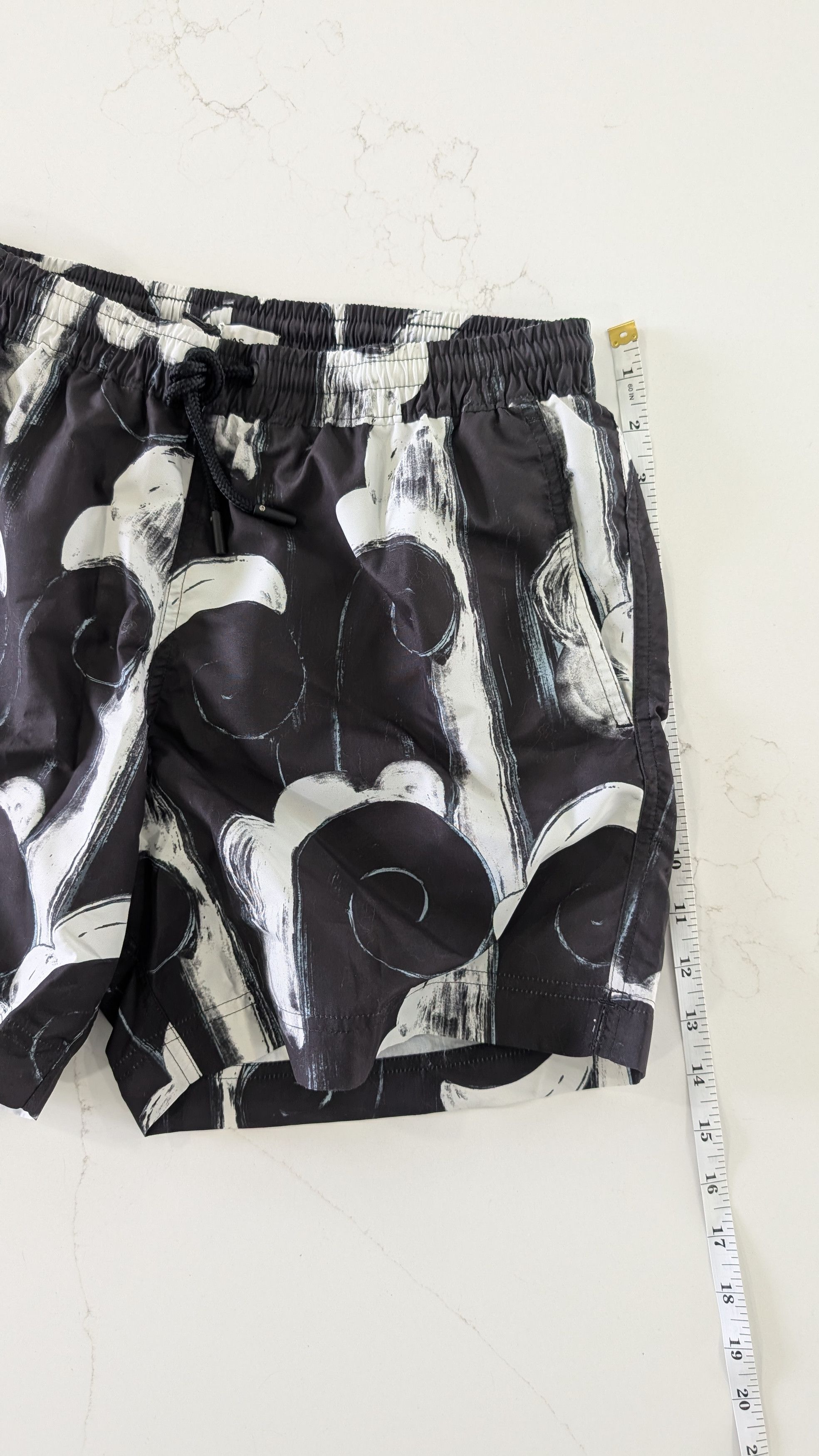 Other COMMAS Mens Classic Swim Shorts S Black White Abstract Print Size US 29 - 6 Thumbnail