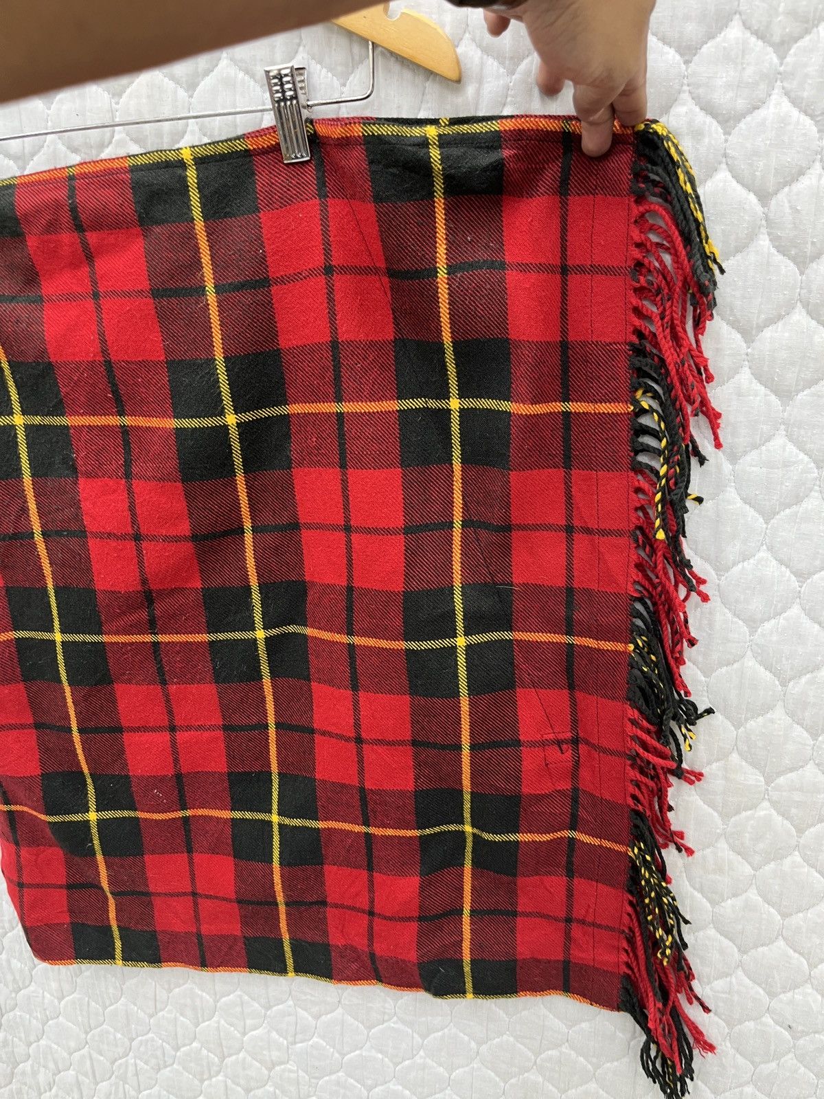 JW Anderson × Uniqlo 🔥🔥🔥STEALS JW ANDERSON X UNIQLO TARTAN SKIRTS Size 24" / US 00 / IT 34 - 4 Thumbnail