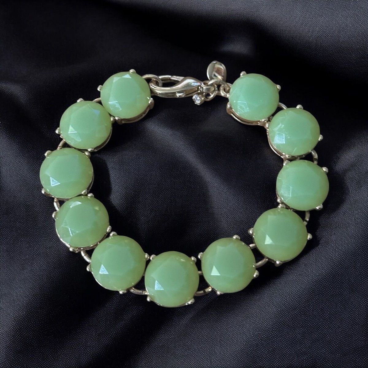J.Crew J.Crew gold tone green cabochon stones bracelet Size ONE SIZE - 1 Thumbnail