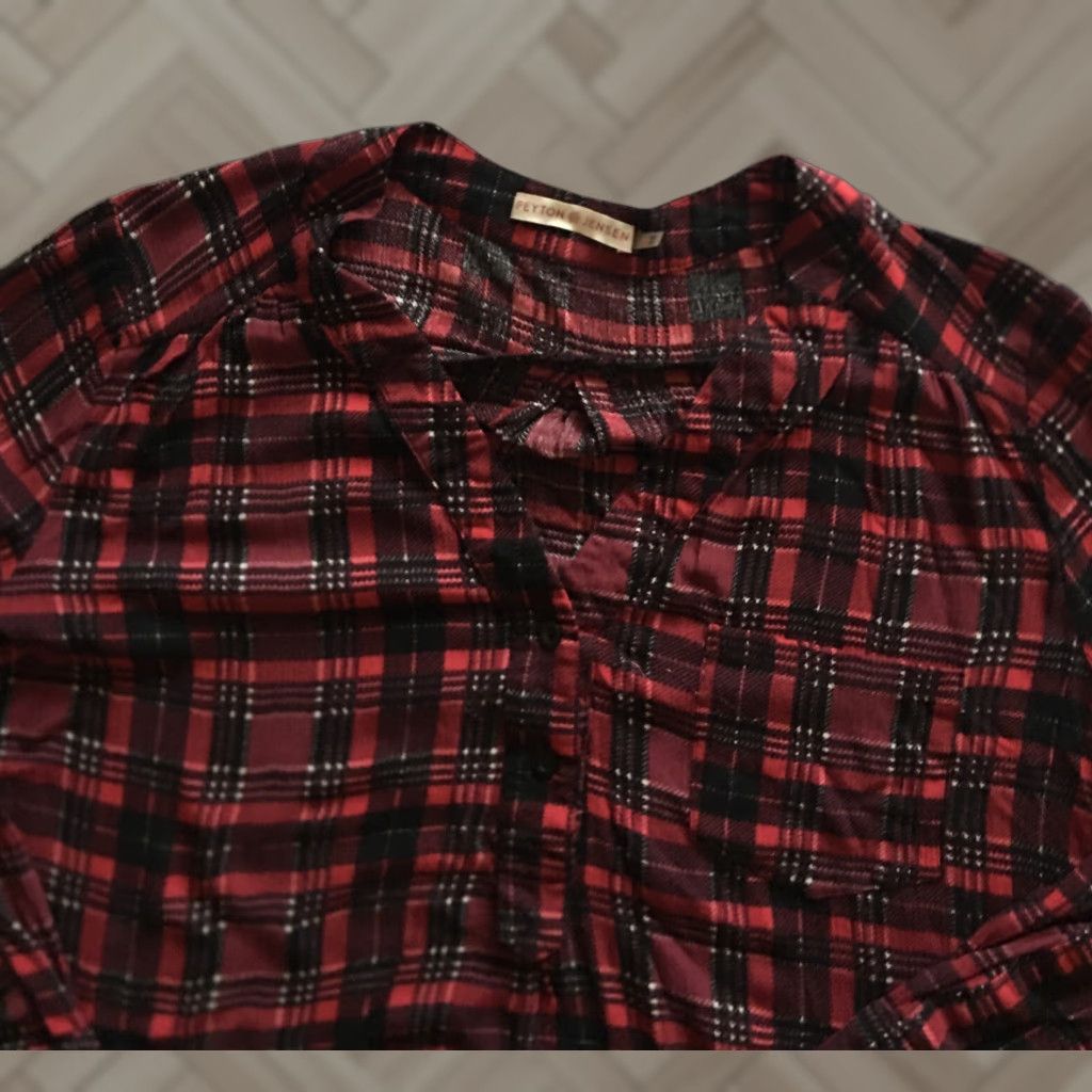Vintage Peyton B Neck Shirt Womens Long Sleeve Plaid Check Casual Top M Red/Black Plaid V-Neck Button Mens Womens Girls? Size M / US 6-8 / IT 42-44 - 1 Thumbnail
