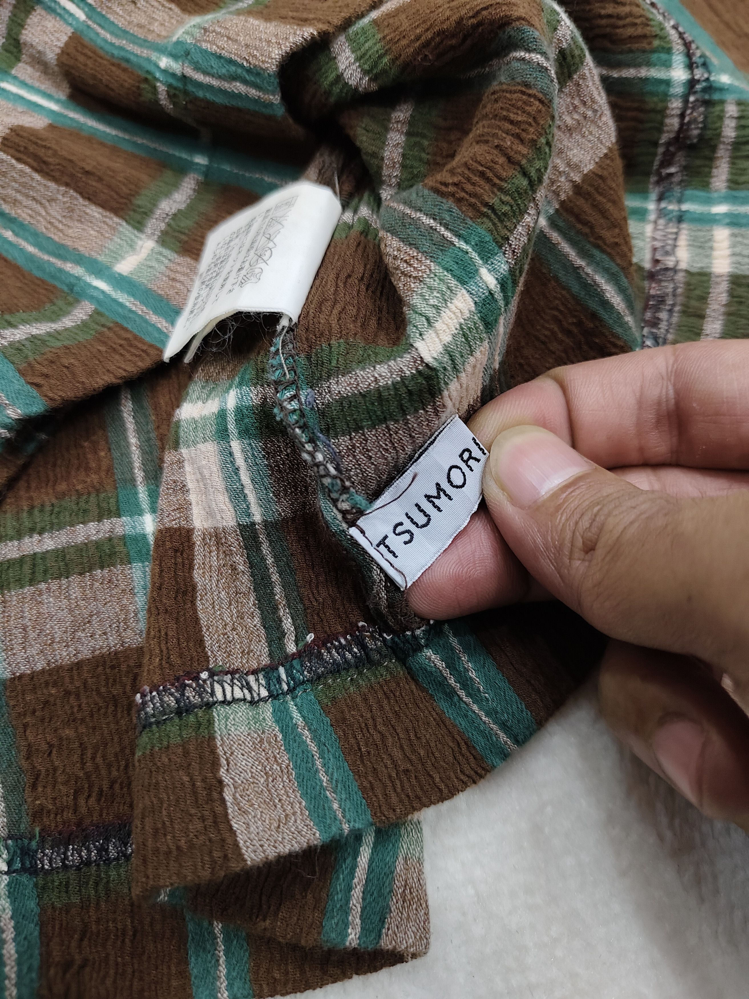 Tsumori Chisato Tsumori Chisato🇯🇵 Pin Button Detail Plaid Pleated Blouses Size M / US 6-8 / IT 42-44 - 6 Thumbnail