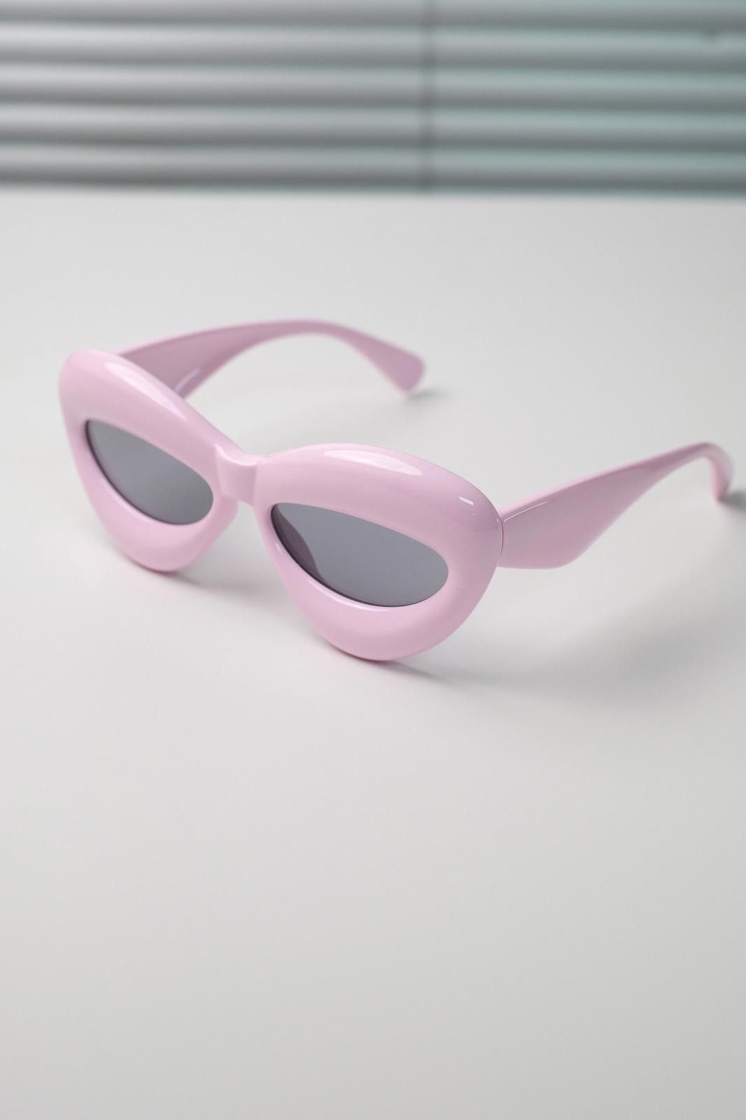 Other Y2k Vtg Futuristic Cat Eye Pink Bold Sunglasses Unisex OS Size ONE SIZE - 5 Thumbnail