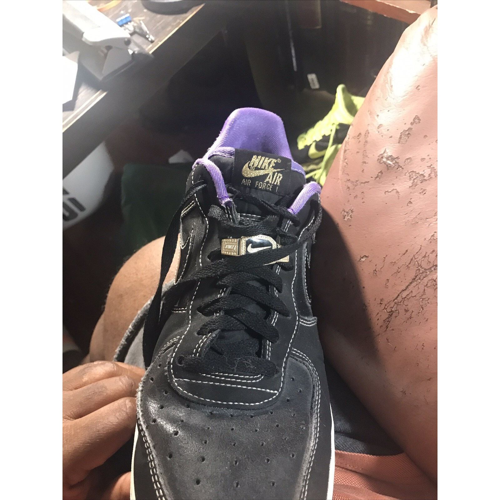 Nike Size 12 - Nike Air Force 1 '07 LV8 EMB Low Champ - Lakers Size US 12 / EU 45 - 4 Thumbnail