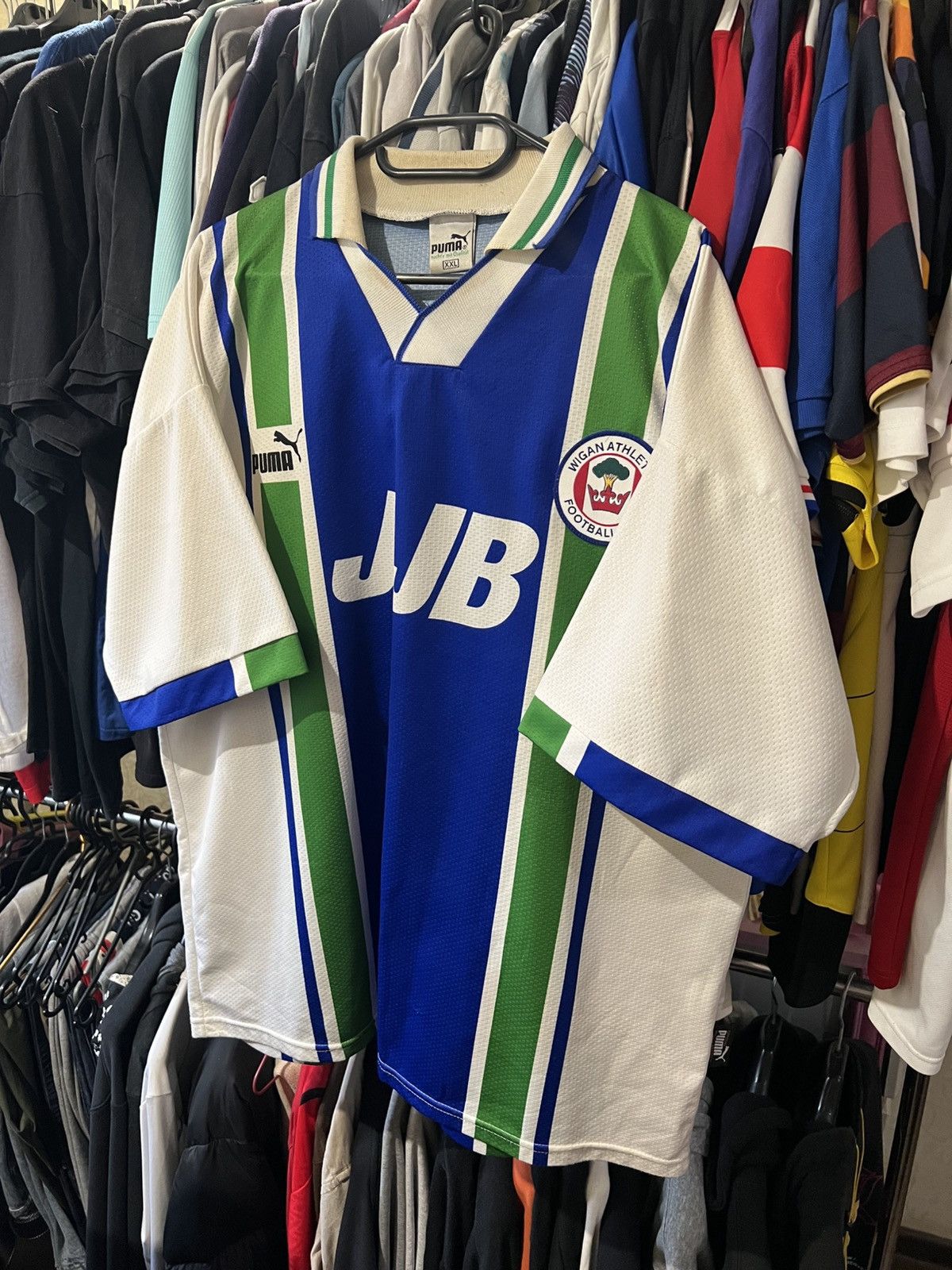 Puma × Vintage 1996/1997 PUMA WIGAN ATHLETIC FC HOME FOOTBALL SHIRT SZ XXL Size US XXL / EU 58 / 5 - 1 Thumbnail